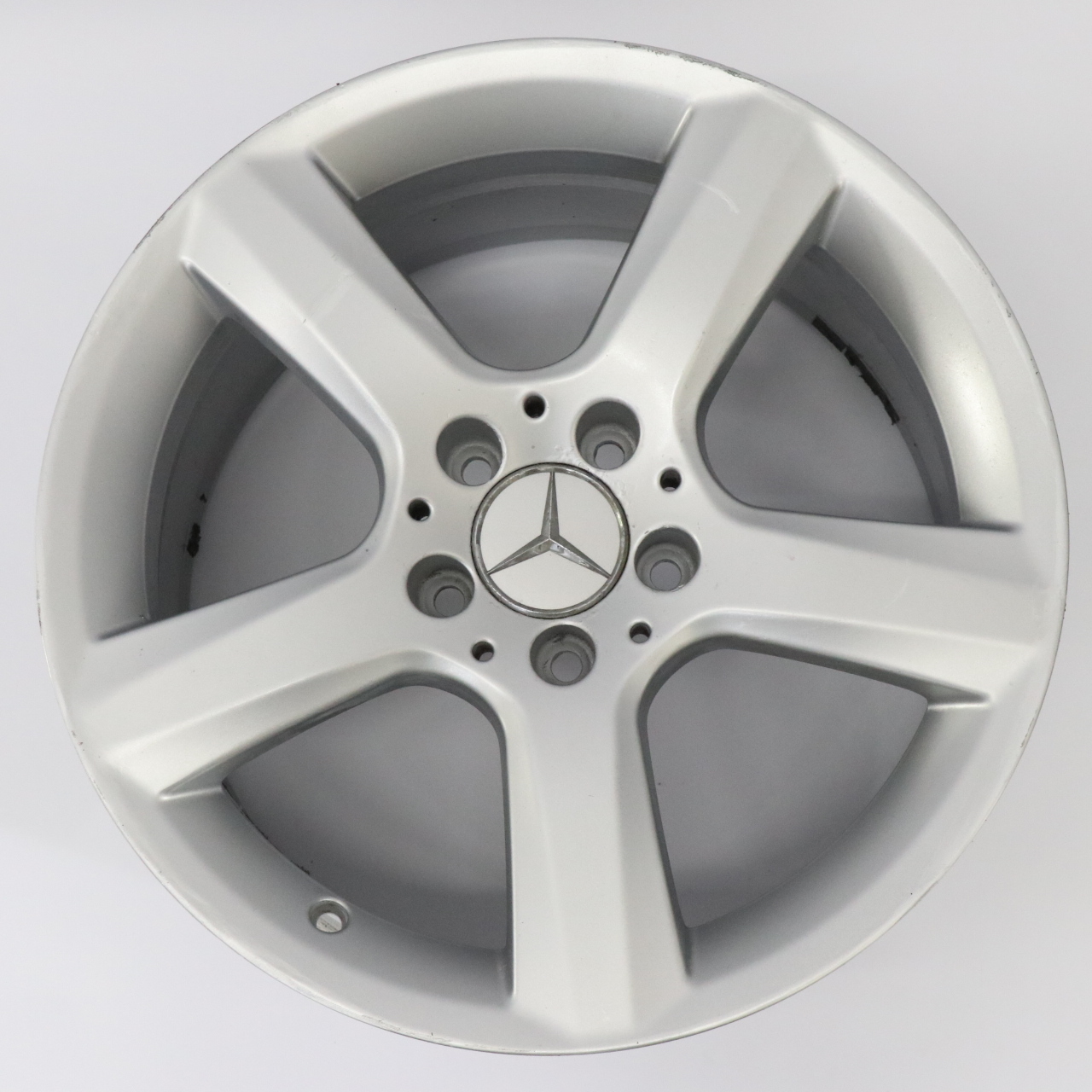 Mercedes R172 Silberne Leichtmetallfelge 17" 7,5J ET:42 5 Speichen A1724013602