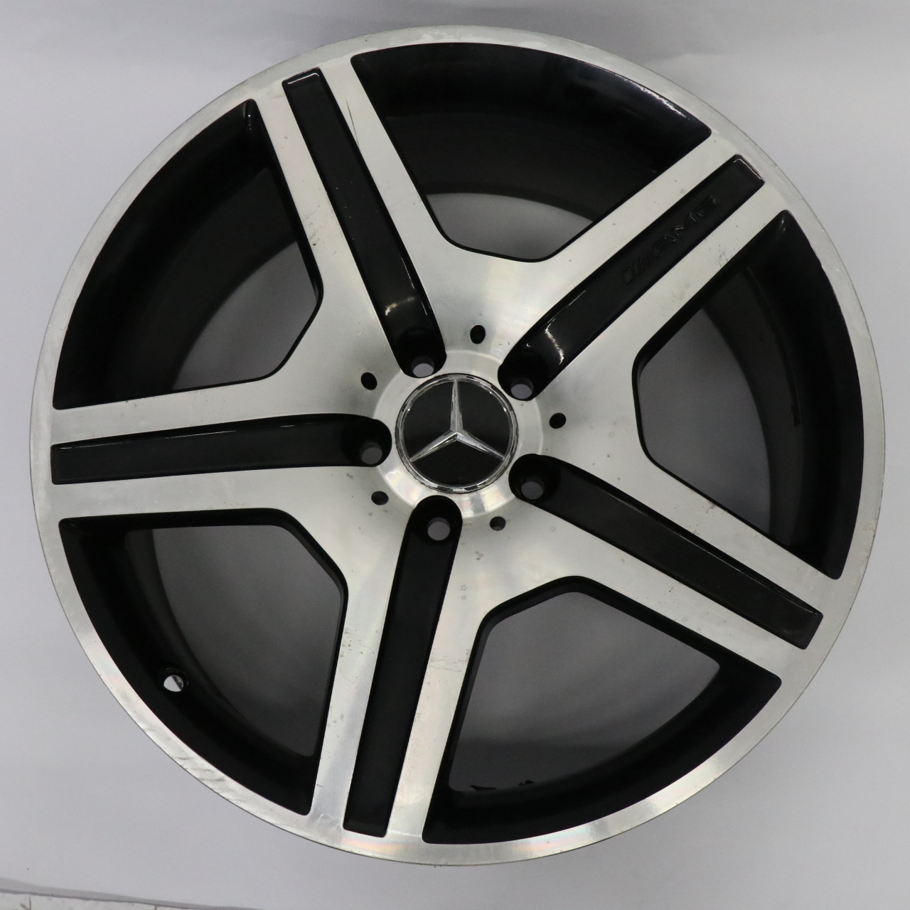 Mercedes W221 AMG Schwarz Leichtmetallfelge 19" 9,5J ET:43 A2214012702