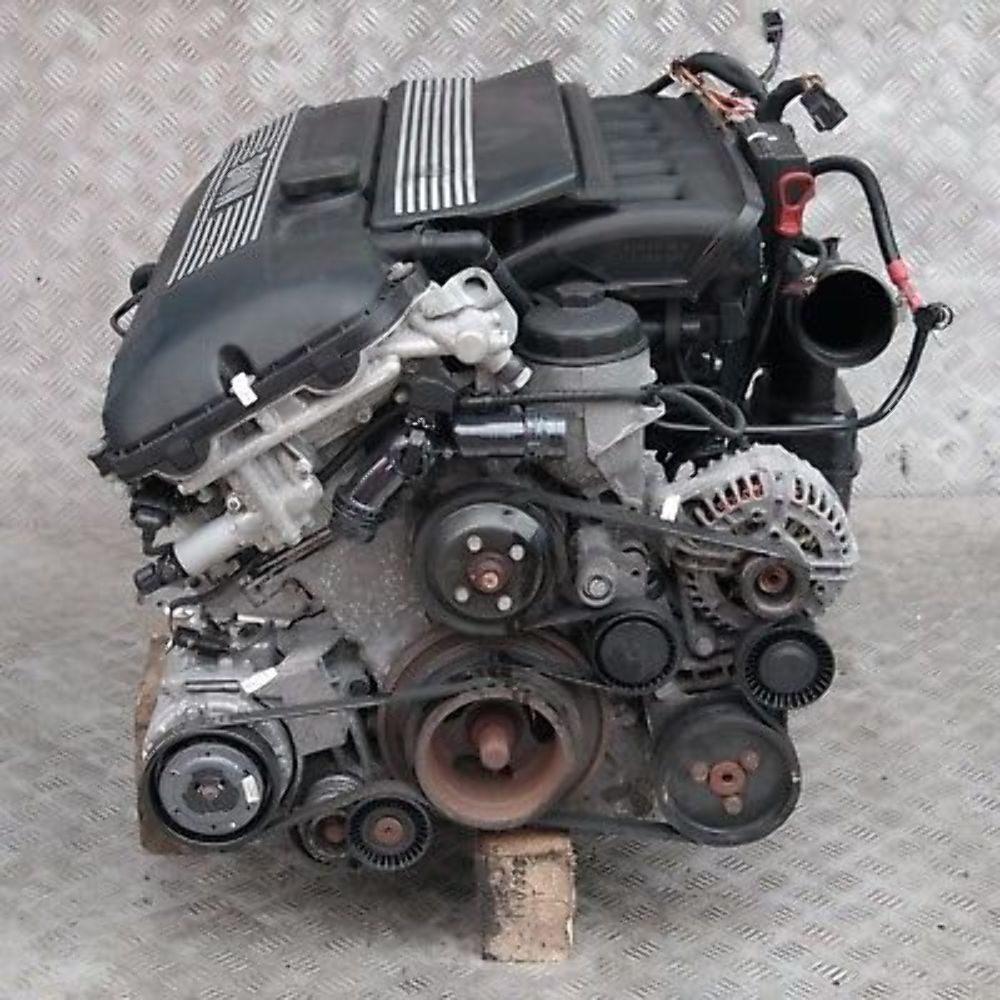 BMW 5 er E60 E61 525i Kompletter Motor M54 M54B25 256S5 192PS GARANTIE 135 000km