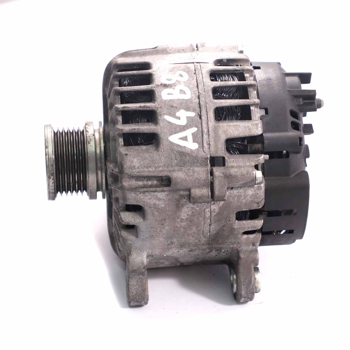 Audi A4 B8 2.0 TDI Lichtmaschine Generator 03G903016G