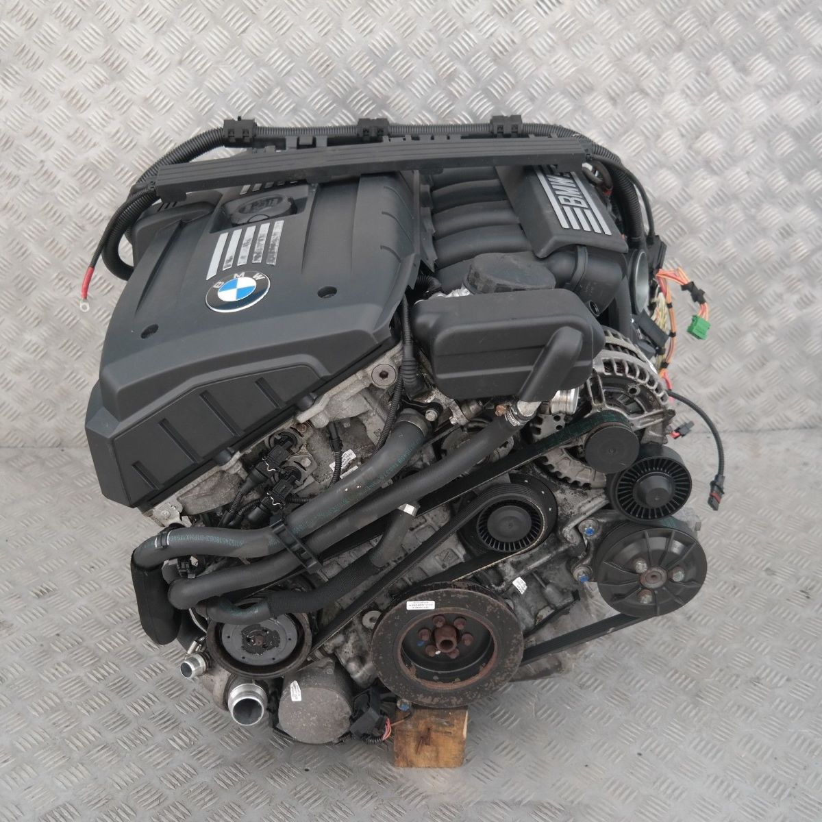 BMW E90 E91 E92 LCI Nackter Motor 323i 325i N52N N52B25A 218HP 139000km GARANTIE