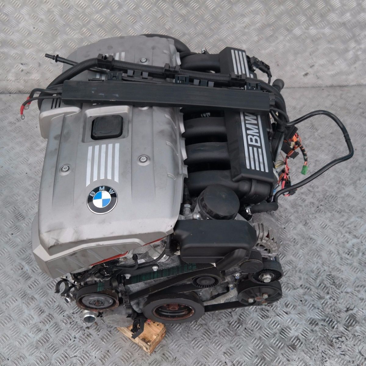 BMW 3 er E90 E91 Kompletter Motor 325i N52 N52B25A 218PS  115 000km, GARANTIE