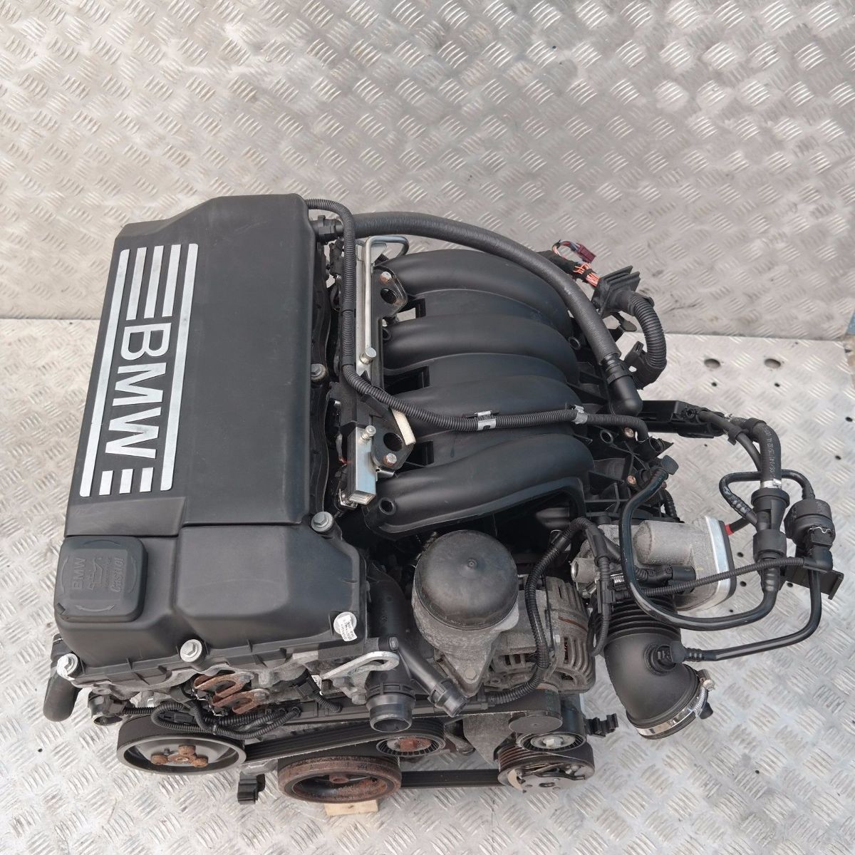 BMW 1 3 er E87 E90 116i 316i 116PS kompletter Motor N45B16A 96 000 km GARANTIE