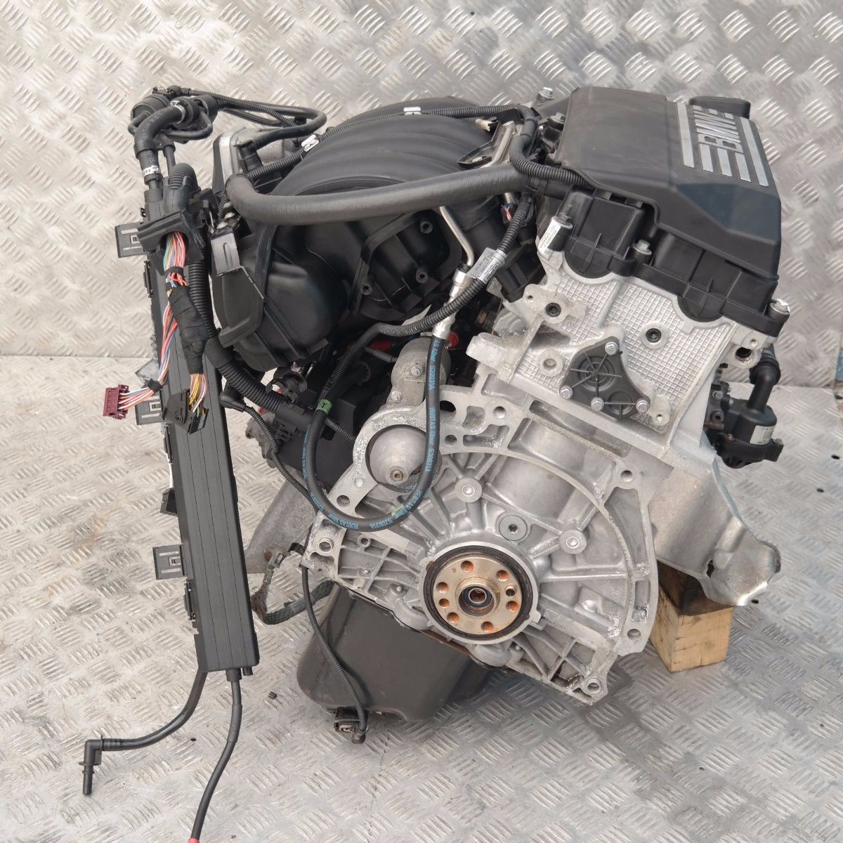 BMW 1 3 er E87 E90 116i 316i 116PS kompletter Motor N45B16A 96 000 km GARANTIE