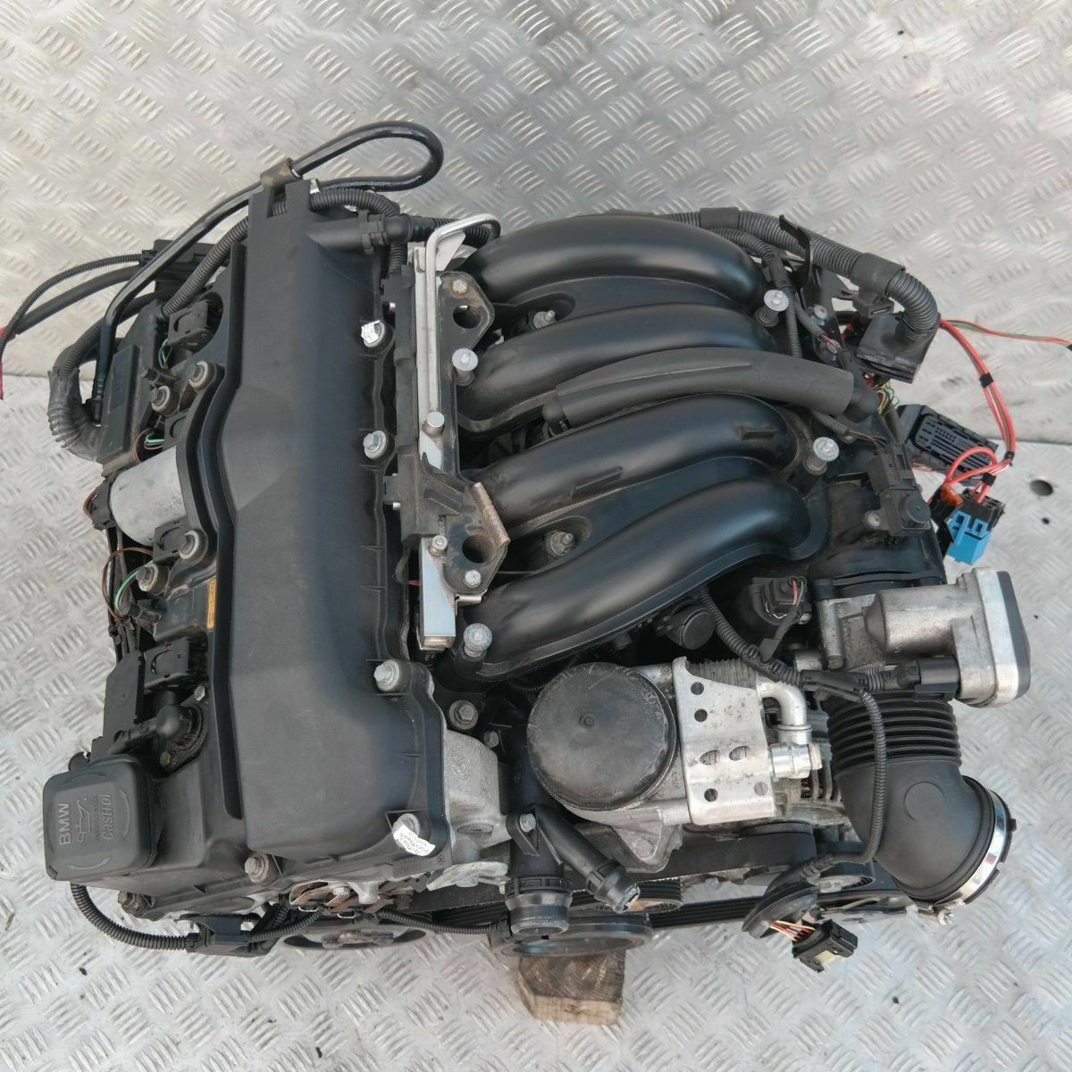 BMW 1 3 E87 E90 E91 120i 320i 150PS kompletter Motor N46B20B 96 000 km GARANTIE