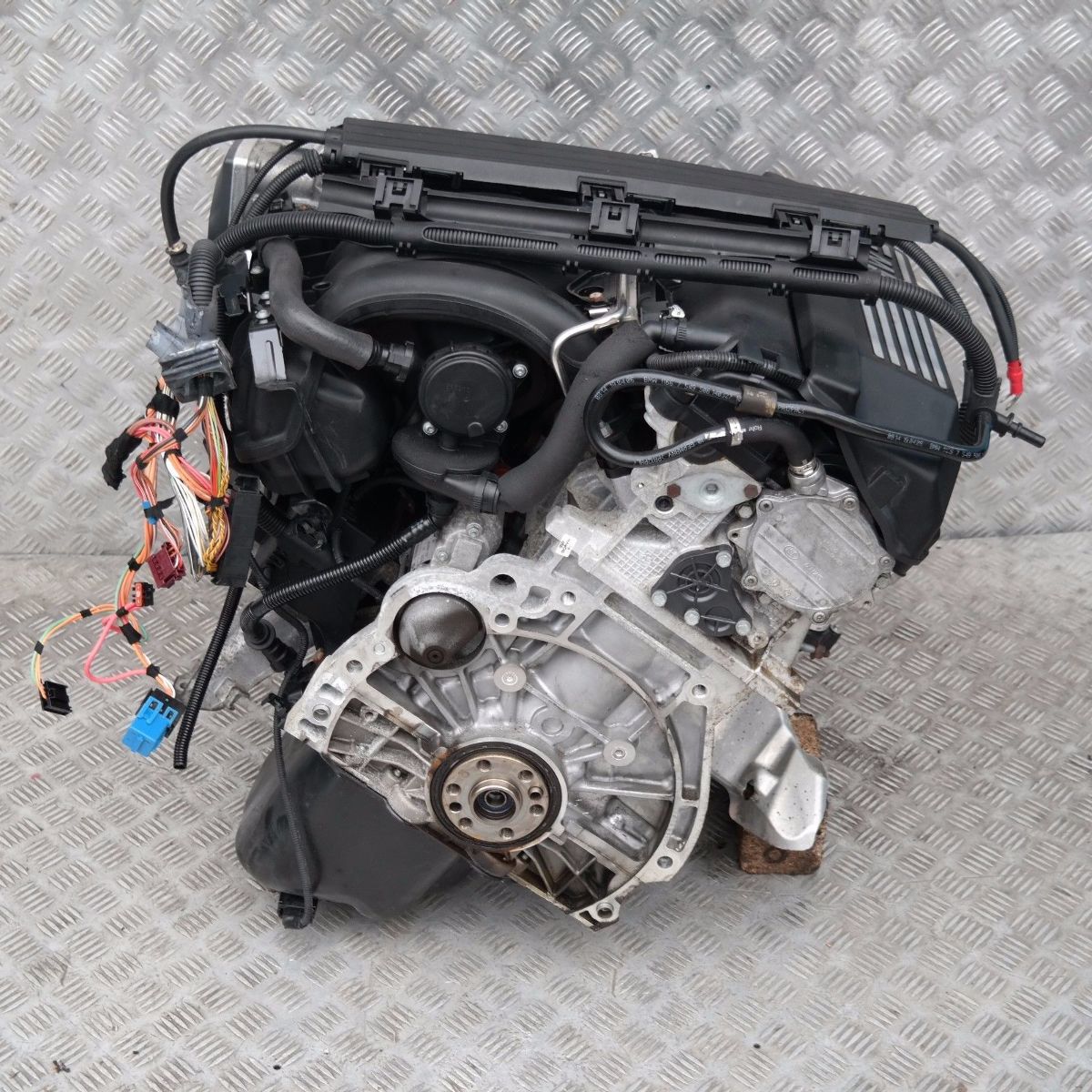 BMW 1 3 E87 E90 E91 118i 318i 129PS kompletter Motor N46B20B 128 000 km GARANTIE