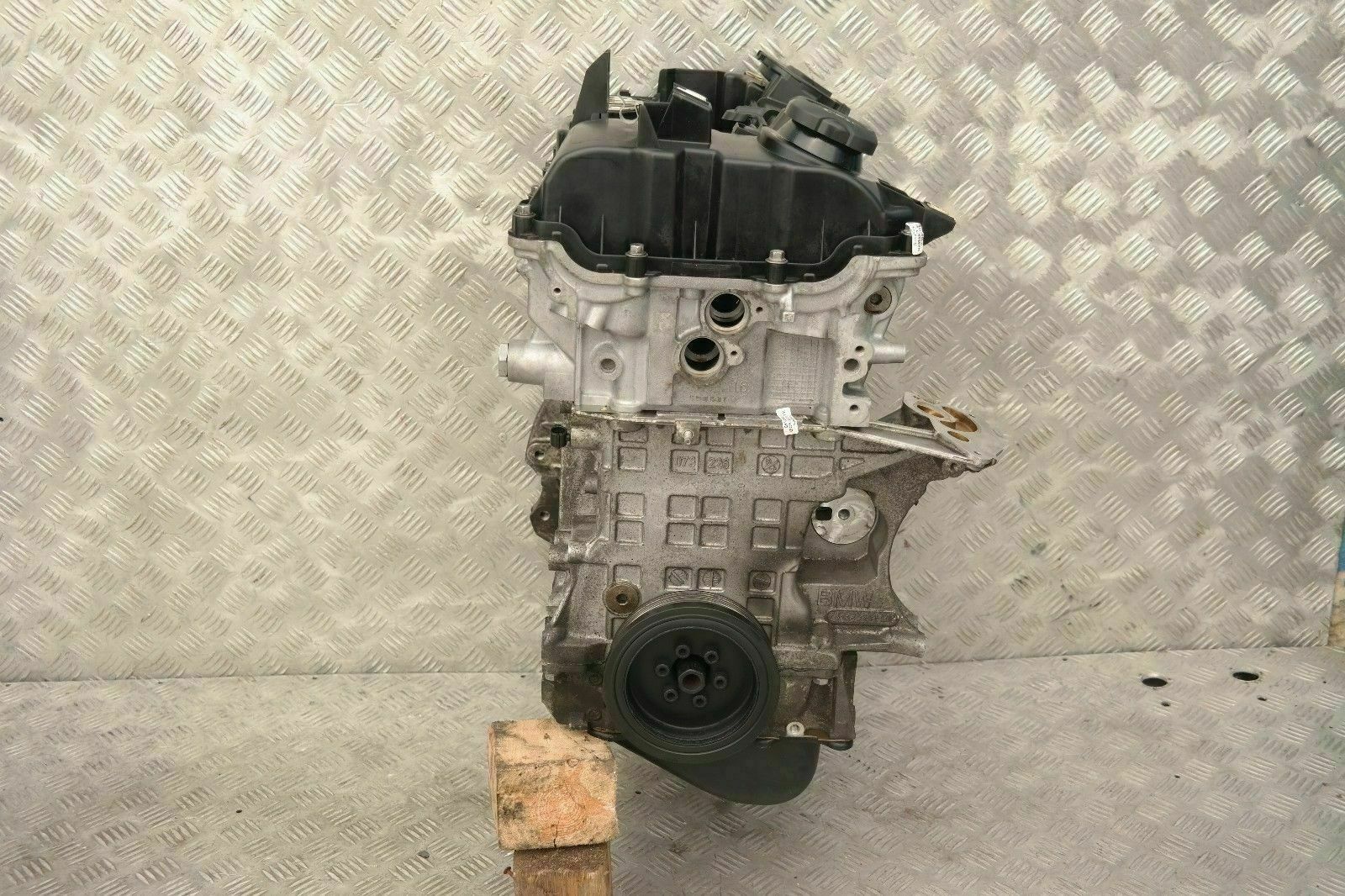 BMW E81 E87 LCI E90 116i 316i N43 122PS Nackter Motor N43B16AA 16000km GARANTIE