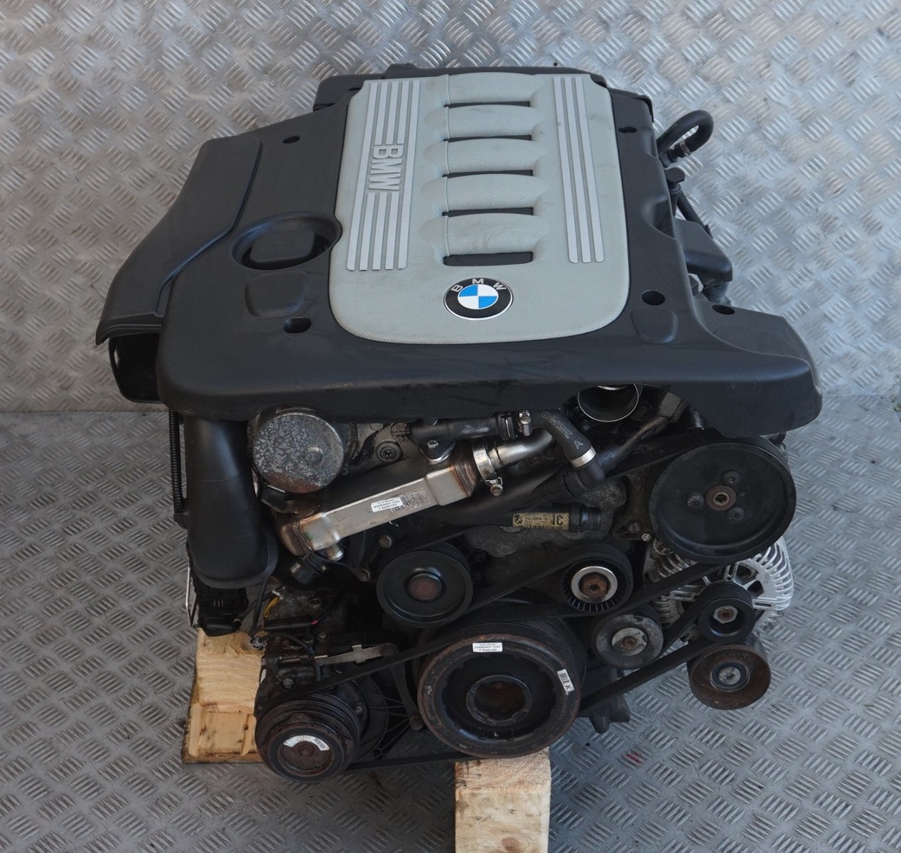 BMW E60 E61 LCI 530d Nackter Motor Diesel M57N2 306D3 235PS 109 000km, GARANTIE