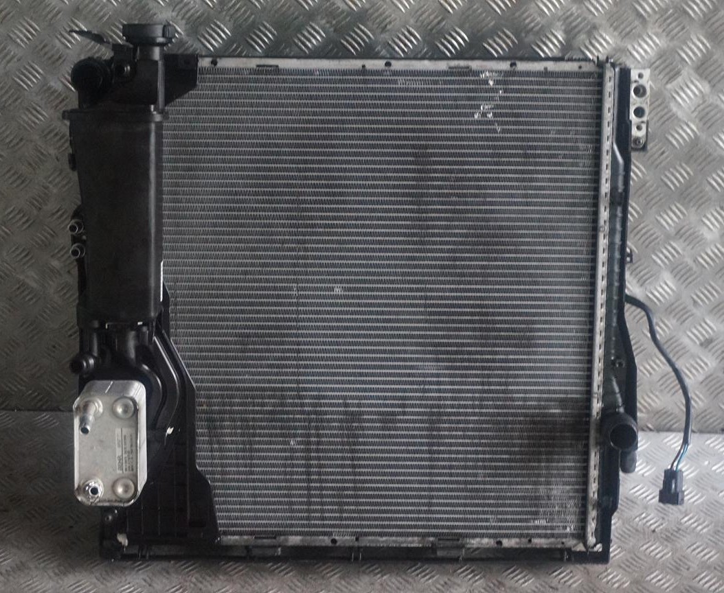 BMW X5 E53 3.0d M57N Radiator Kühler Lüfterzarge Lüfter Automatikgetriebe