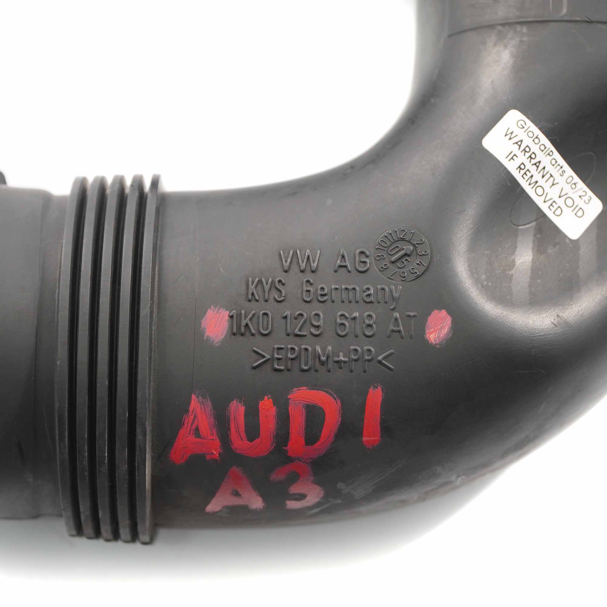 Audi A3 8P 1.9 2.0 TDI Diesel Lufteinlass Rohr Kanal Schlauch 1K0129618AT