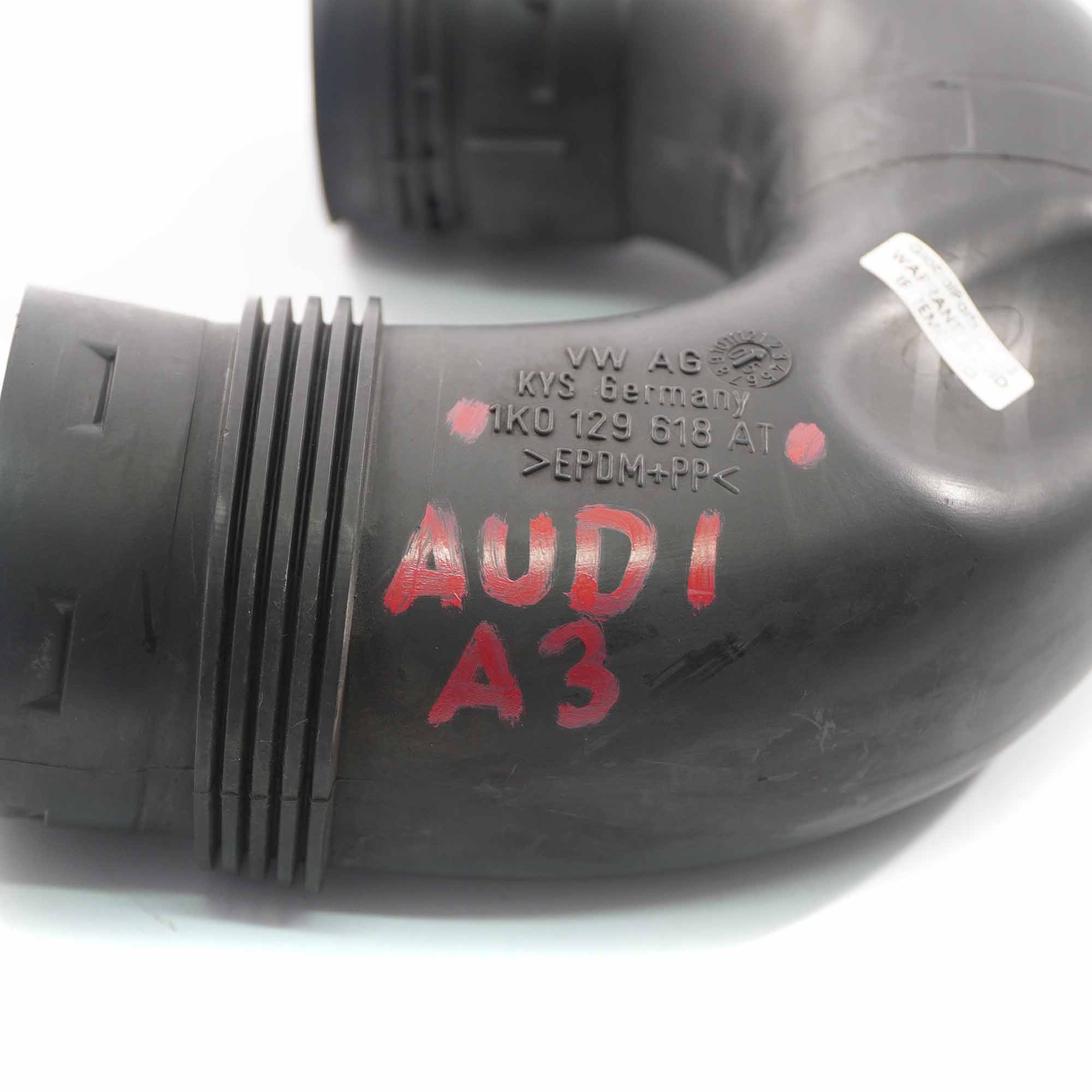 Audi A3 8P 1.9 2.0 TDI Diesel Lufteinlass Rohr Kanal Schlauch 1K0129618AT