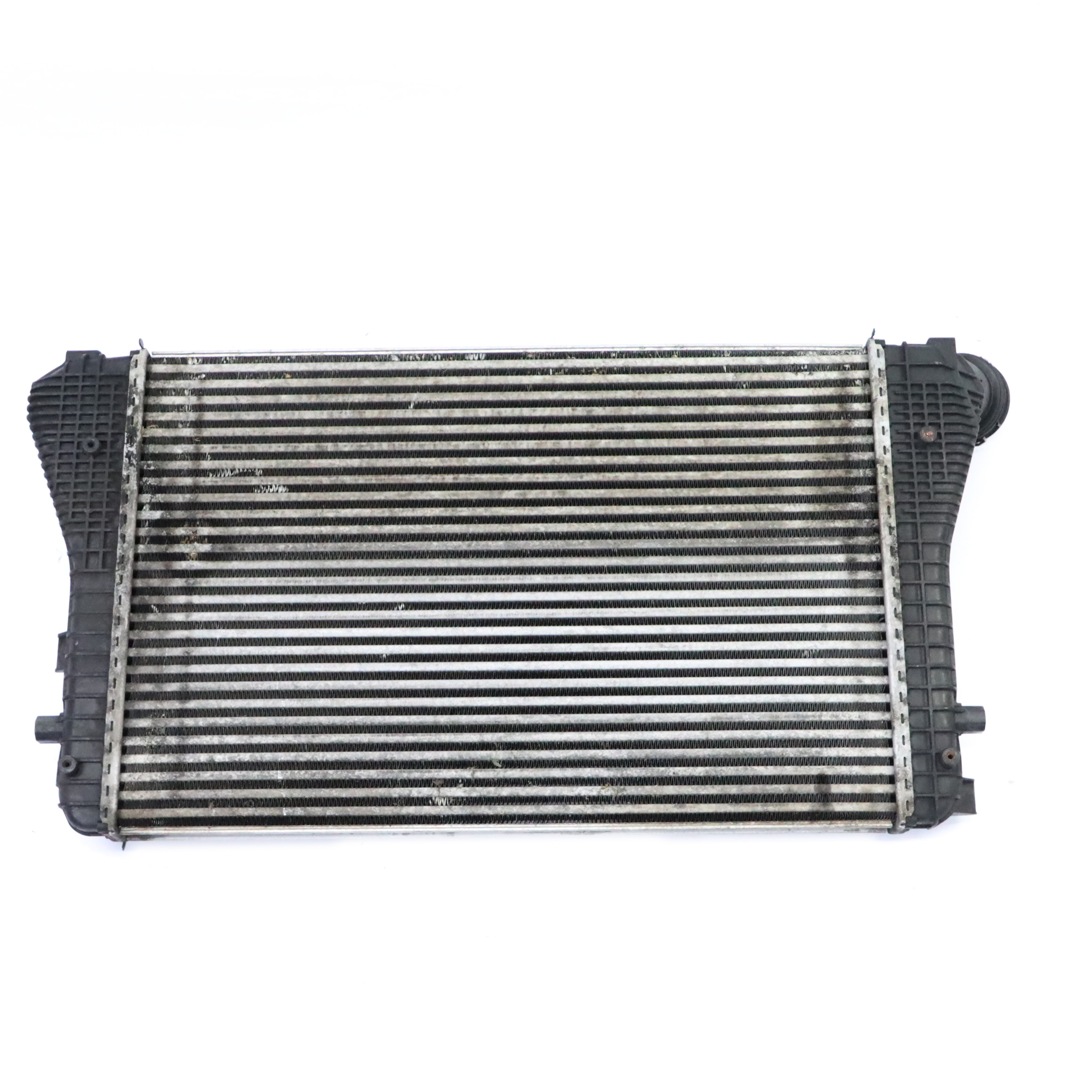 Audi A3 8P Ladeluftkühler Intercooler Kühlereinheit 1K0145803A