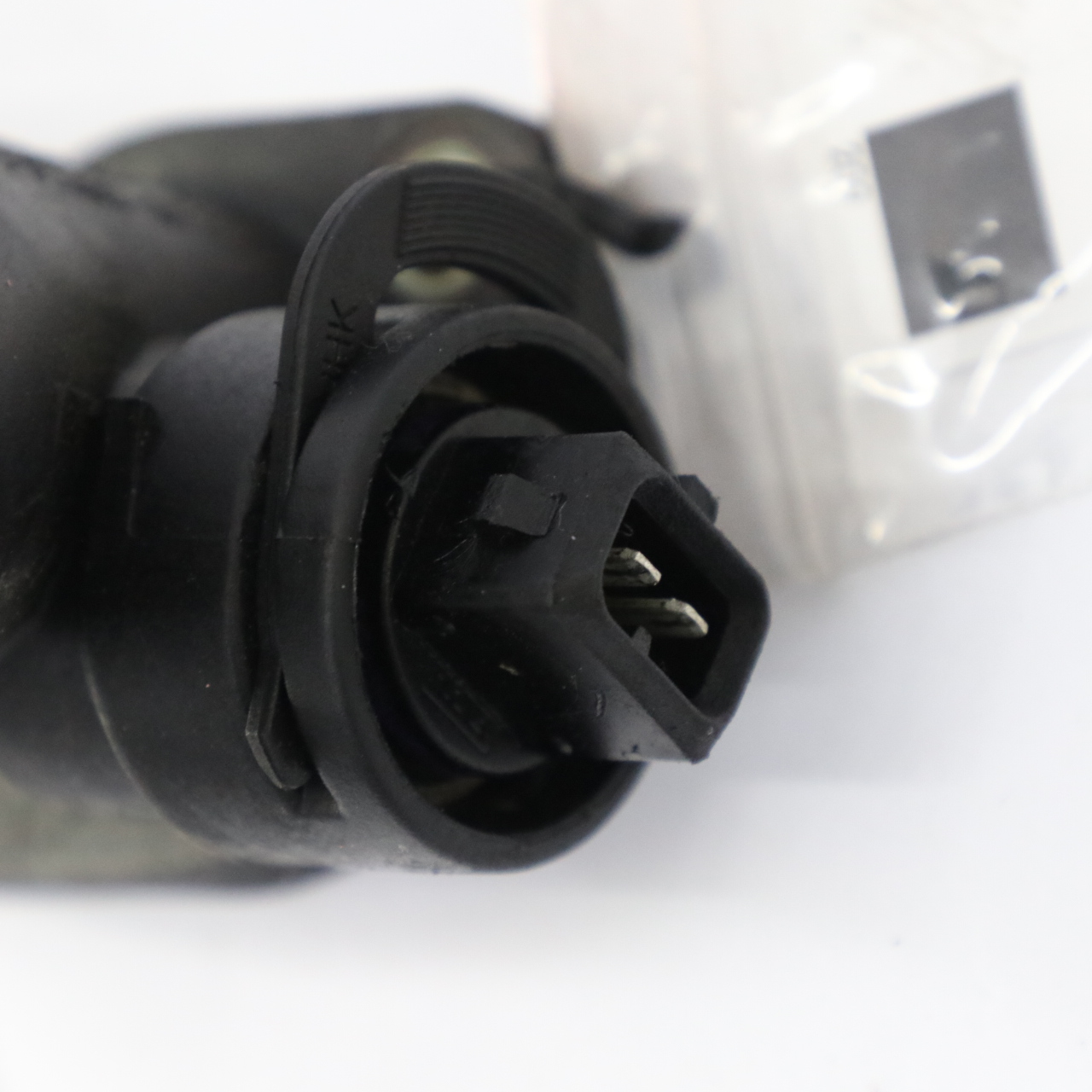 Volkswagen LT35 2.5 TDI Kühlmittel Wasser Flansch Temperatursensor 074121132