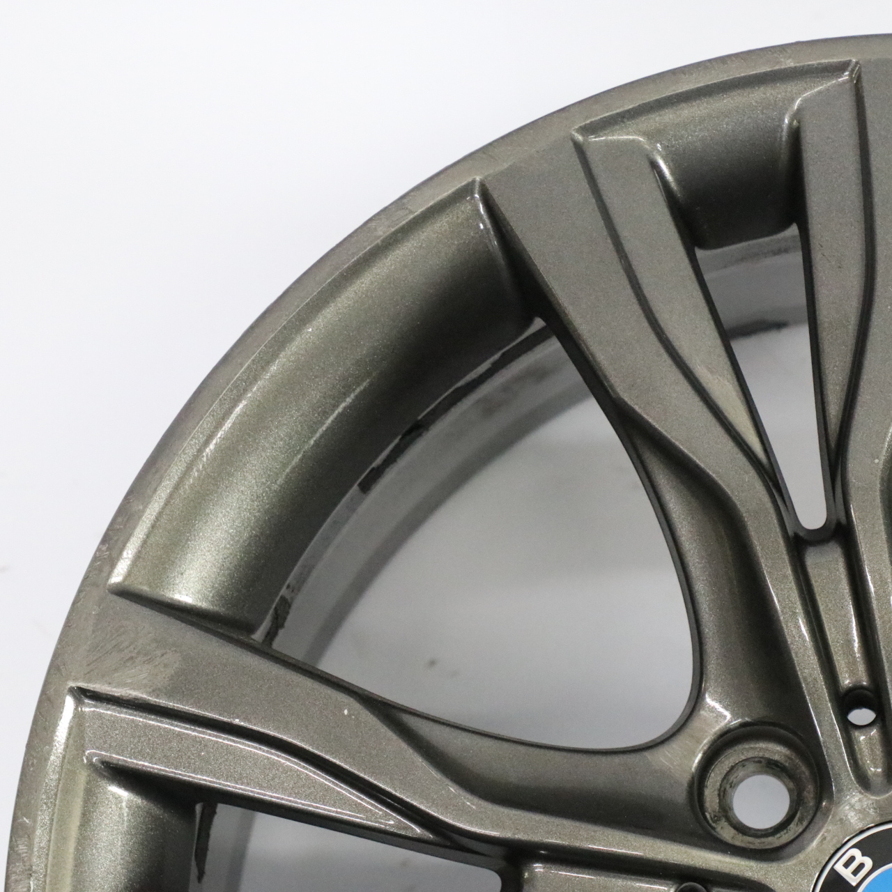 BMW F45 F46 Ferric Grau Leicht metall felge 18" Y Speiche 484 ET:57 8J 6855093