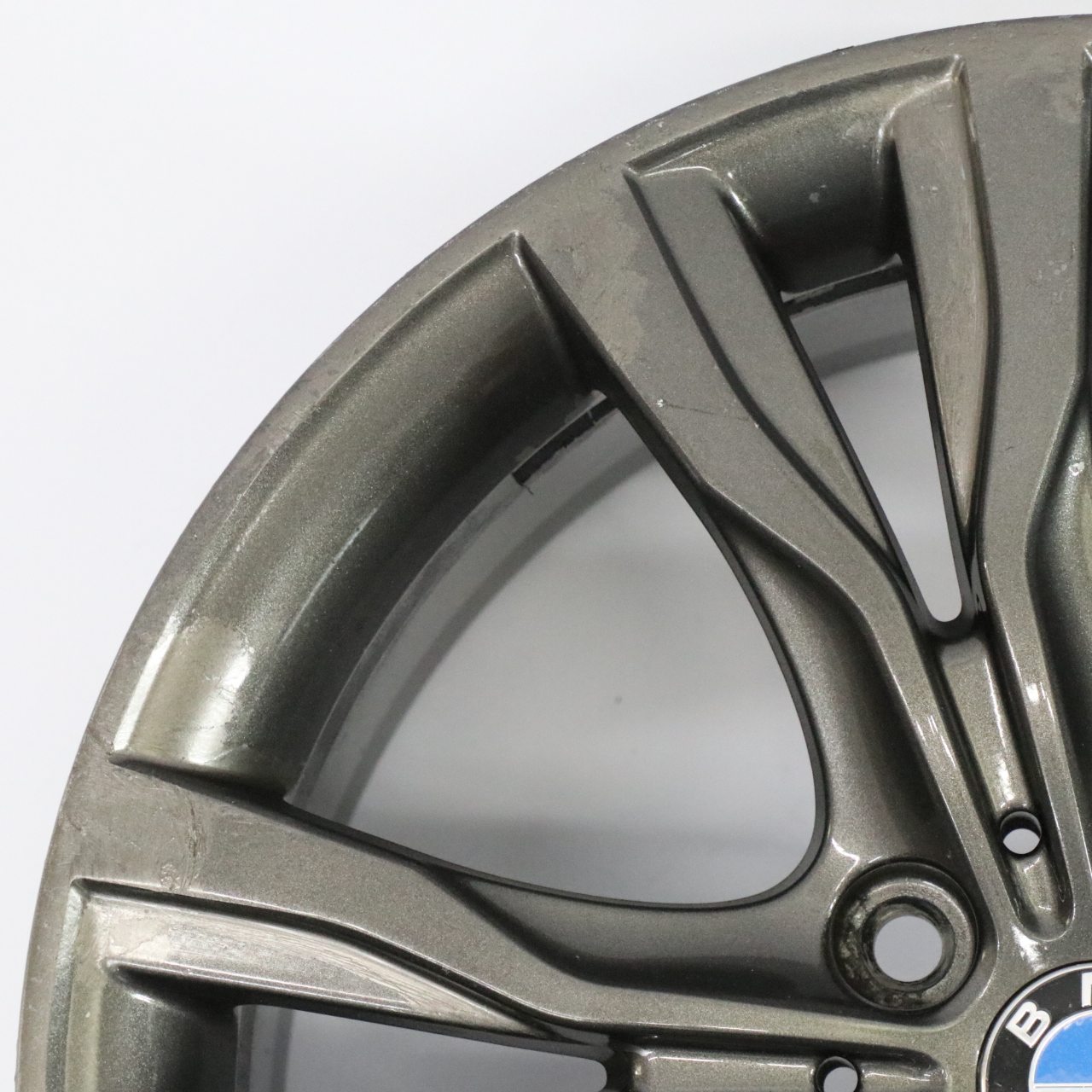 BMW F45 F46 Ferric Grau Leicht metal lfelge 18" Y Speiche 484 ET:57 8J 6855093