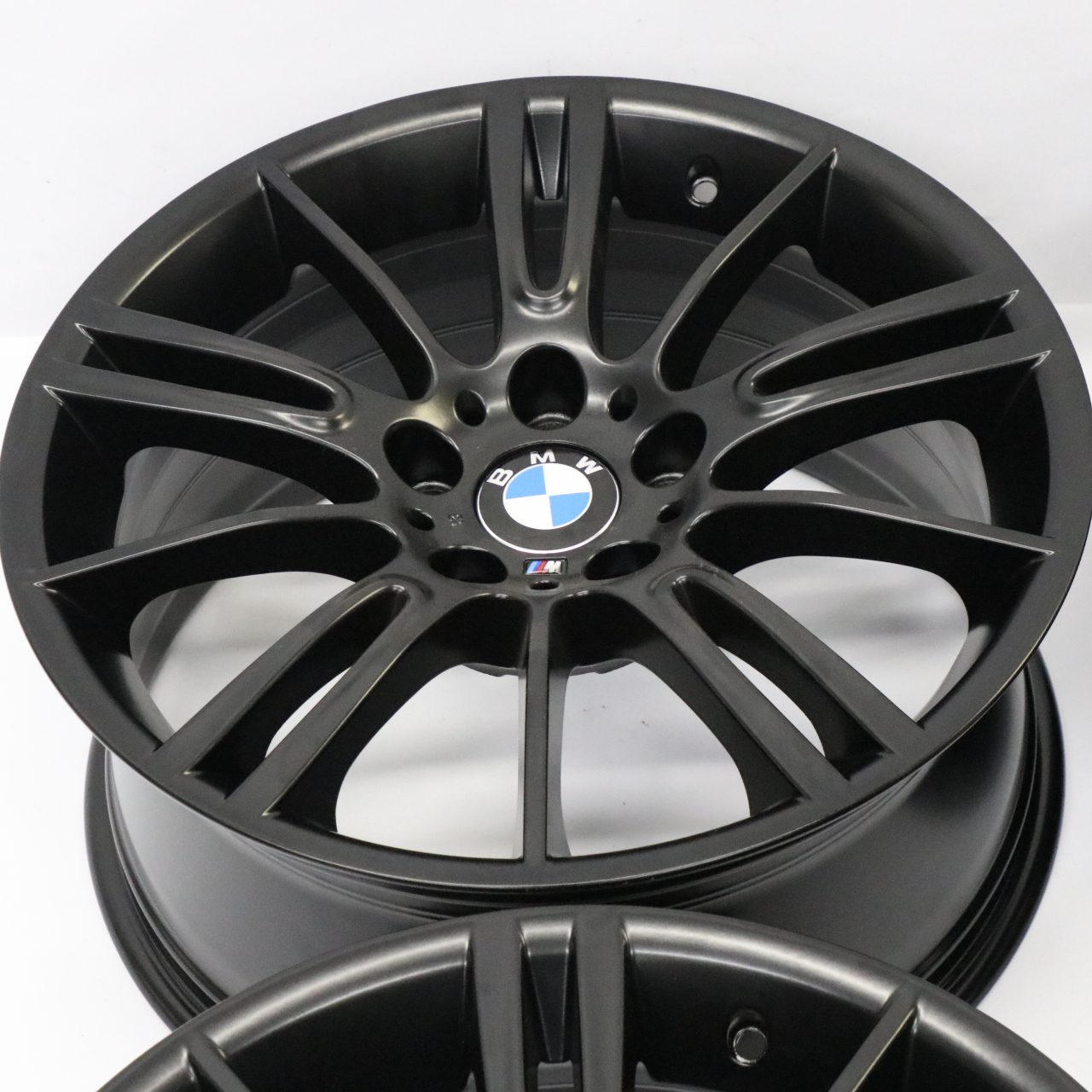 BMW E90 E91 E92 E93 Komplett satz 4x Schwarz Felge 18" M Spider Speiche 193