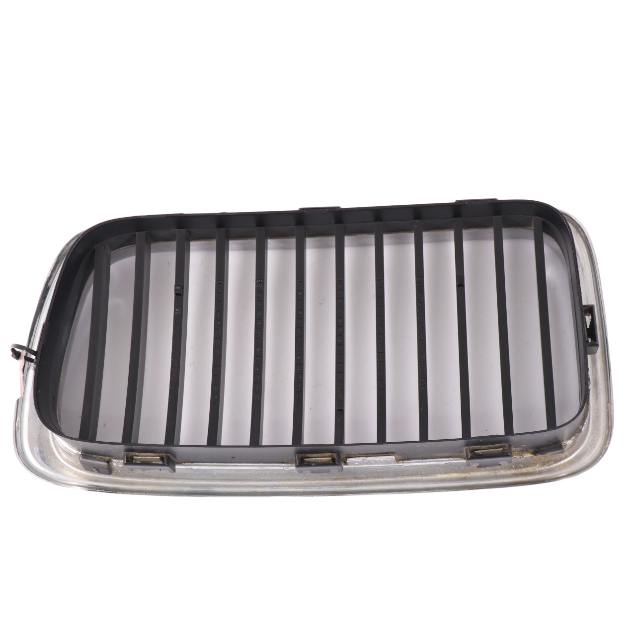 Kühlergrill BMW E38 Kühlergrill vorne rechts Trim Niere Chrom 8125812