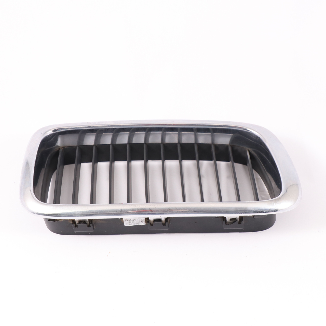 Kühlergrill BMW E38 Kühlergrill vorne rechts Trim Niere Chrom 8125812