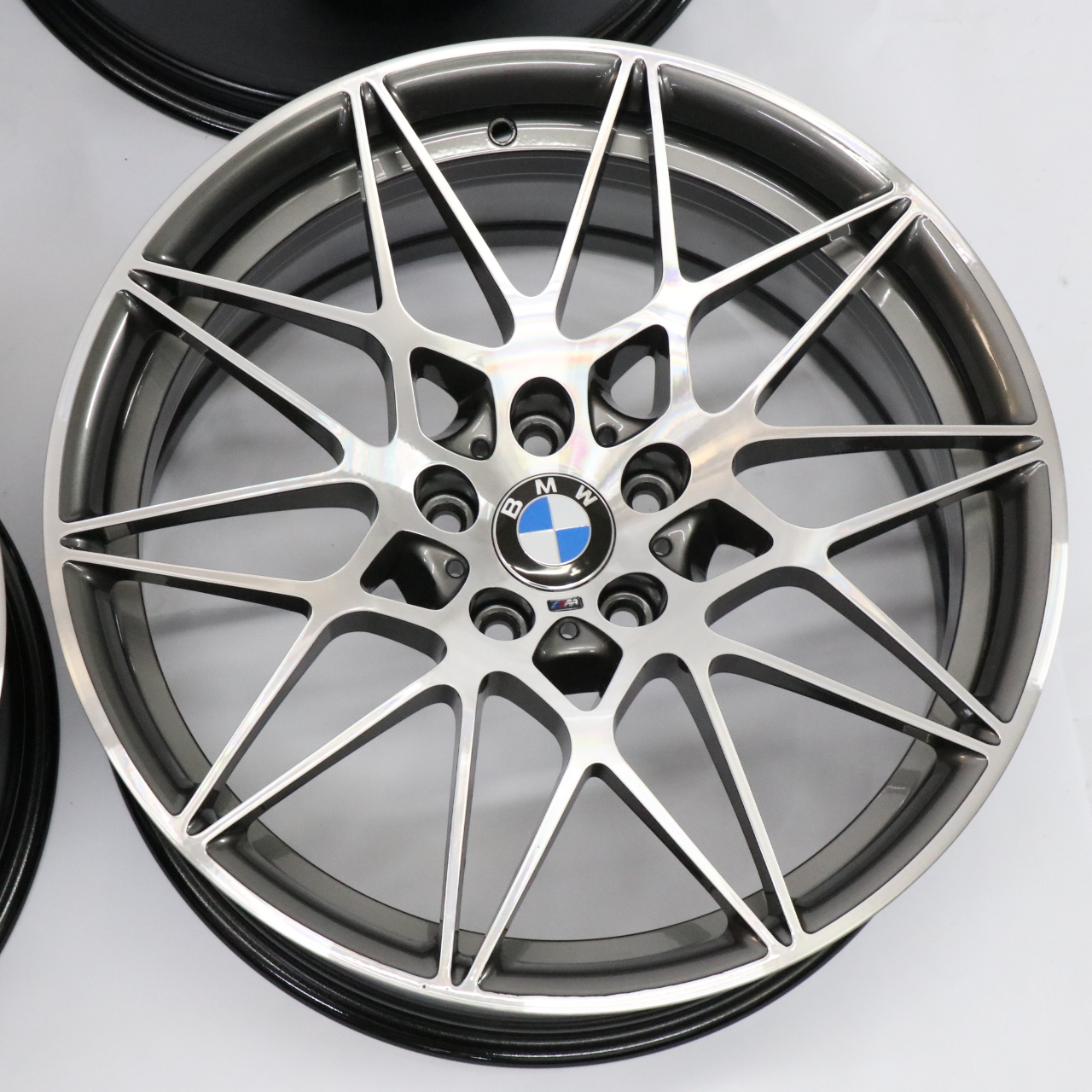 BMW F80 M3 Ferric Grau 4X Felge 20" M Sternspeiche 666 9J/10J 2287501