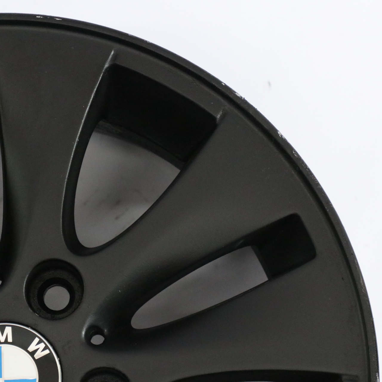 BMW E81 E82 E87 E88 Schwarz Leichtmetallfelge 16" V-Speiche 229 ET:44 7J 6774684