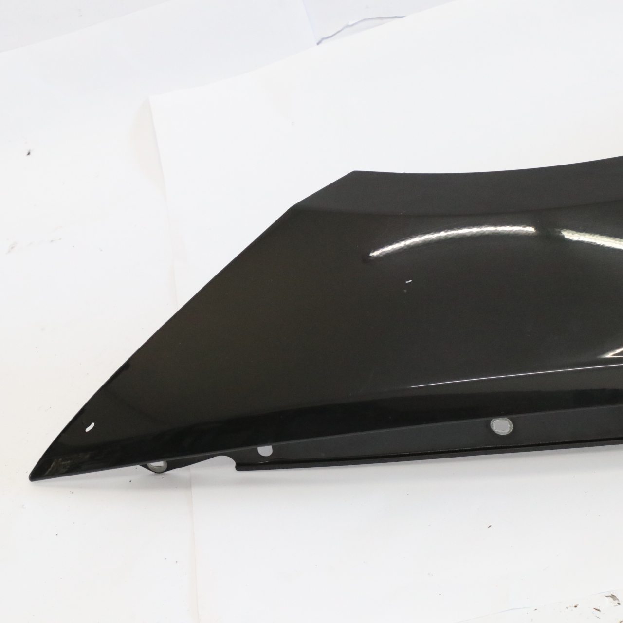 BMW E81 E87 Side Panel Fender Wing Front Right O/S Black Sapphire Metallic 475