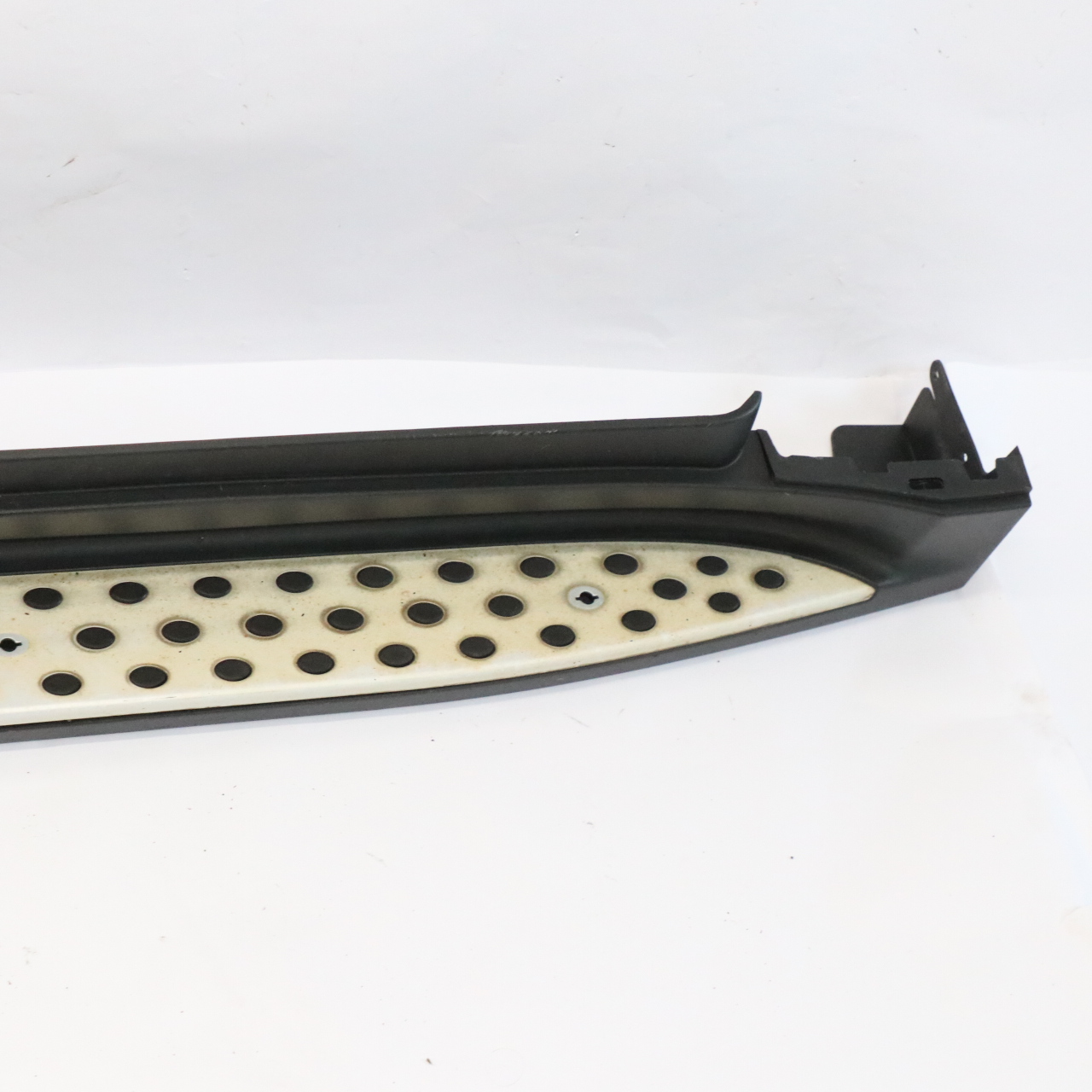 Mercedes ML W164 Front Right O/S Door Sill Step Plate Entrance Cover Trim