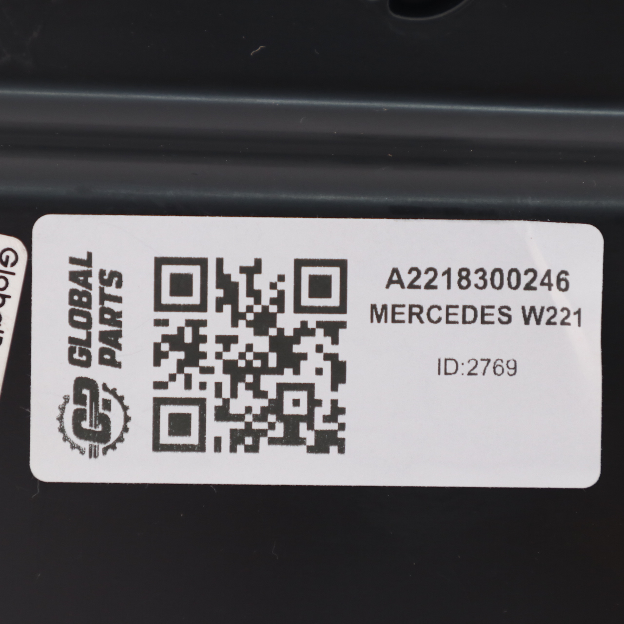 Mercedes W221 Lüftungs Schacht Kanal unten vorne rechts A2218300246