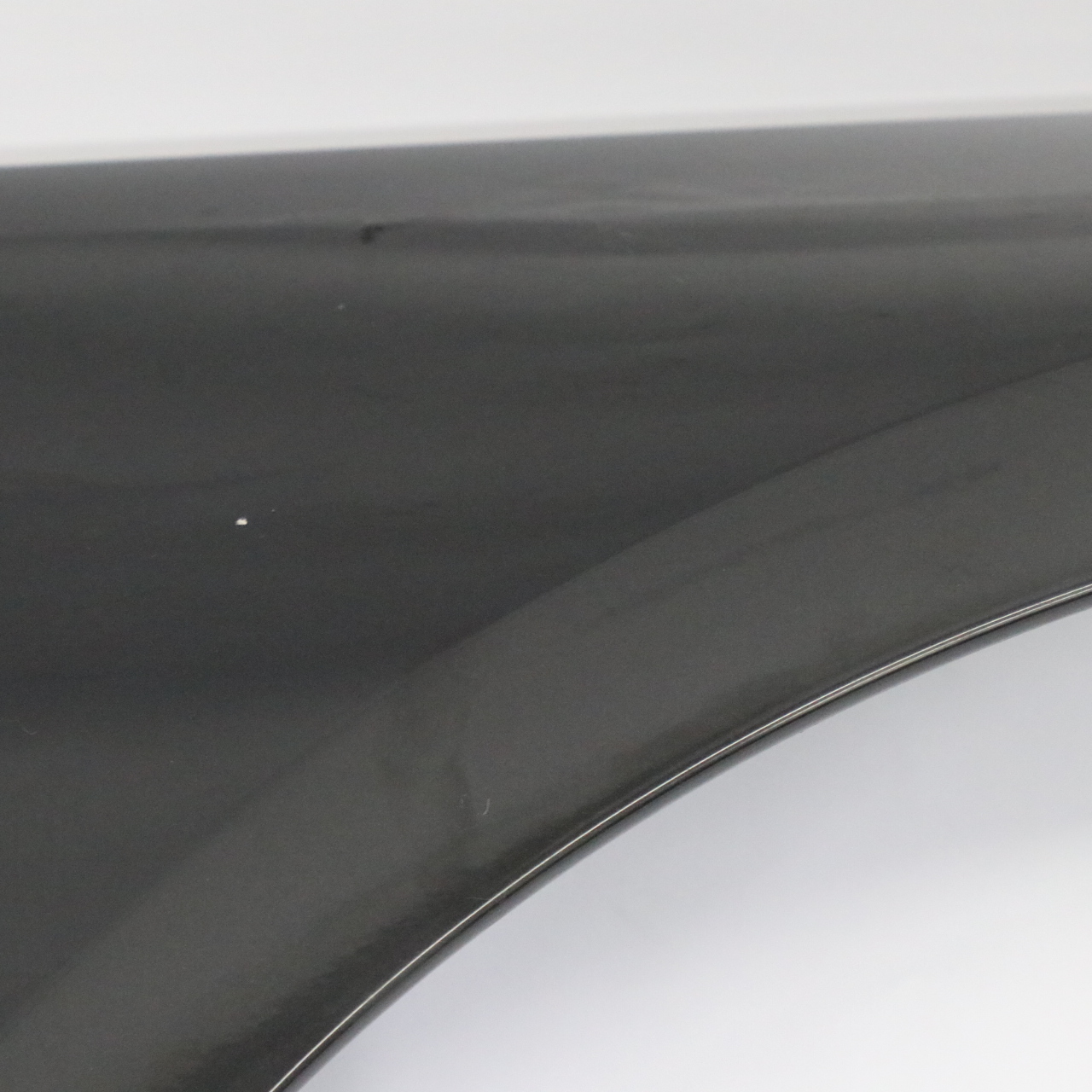 Side Wing Panel BMW E92 Fender Front Right O/S Black Sapphire Metallic - 475