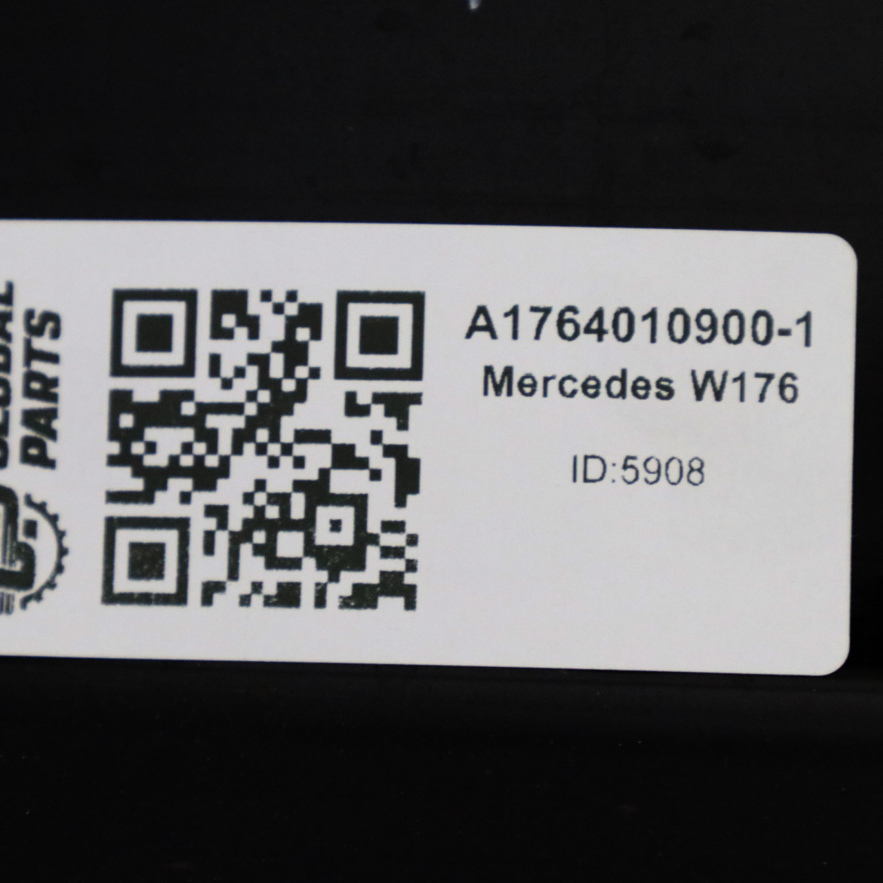 Mercedes C117 W176 Schwarz Leicht Metall Felge 19" ET:48 8J A1764010900