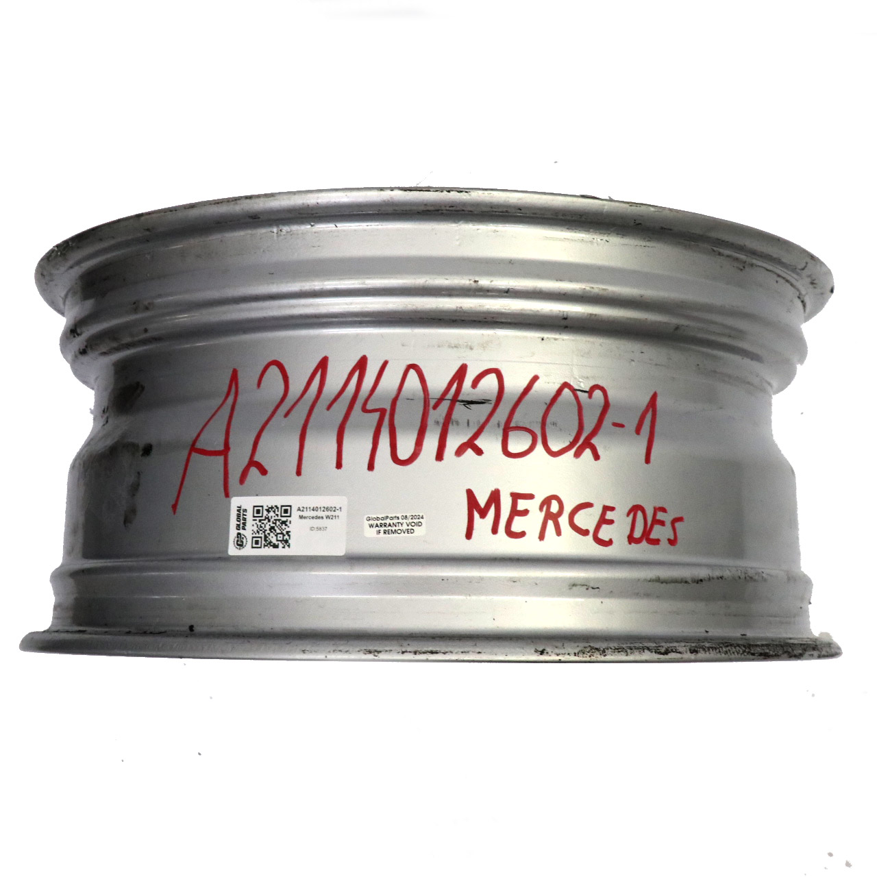 Mercedes W211 AMG Silberne Leichtmetallfelge 18" 8J ET:30 5 Loch A2114012602