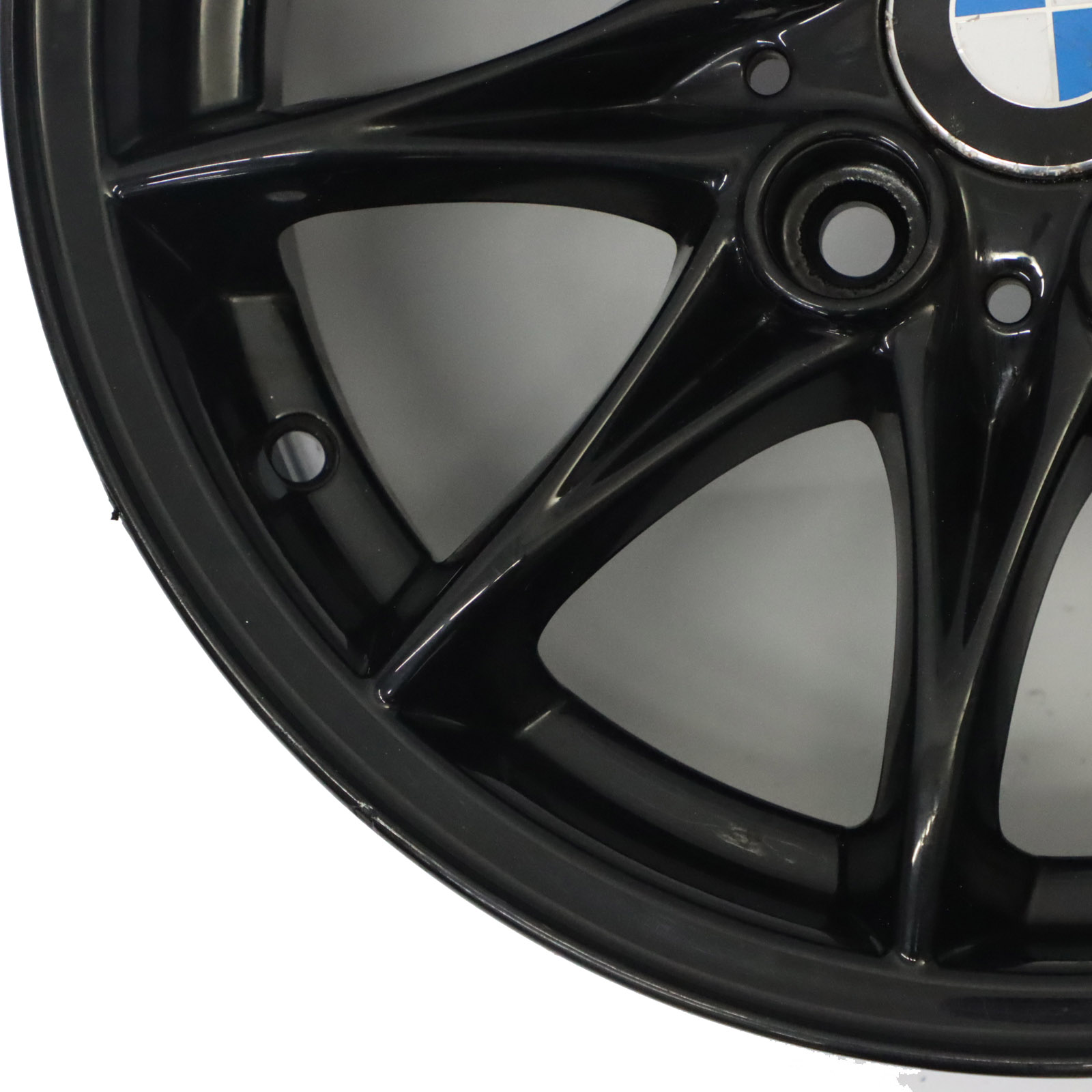 BMW Z4 E85 Schwarz Leicht Metall Felge 16" Sternspeiche 104 ET:47 7J 6758189