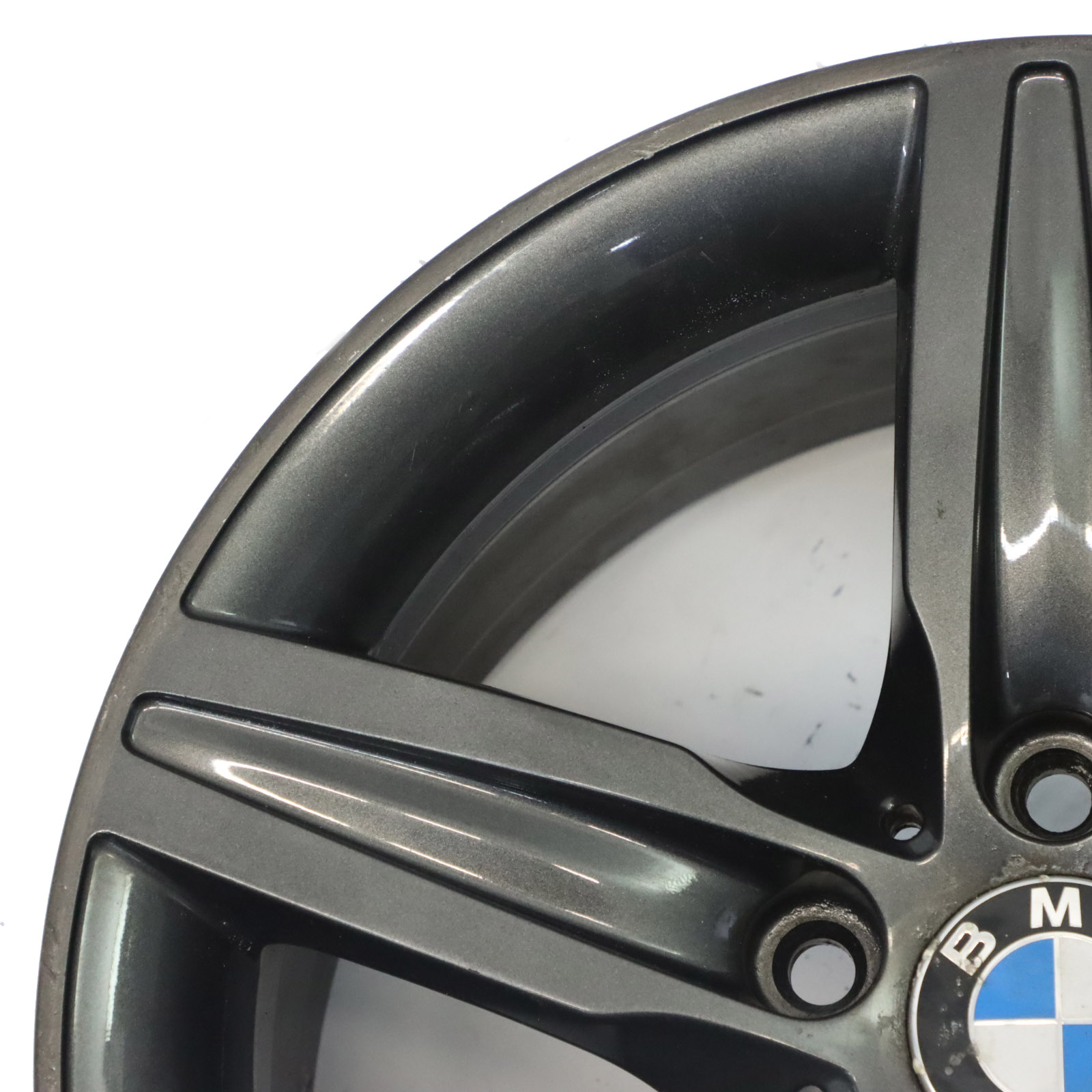 BMW F20 F21 F22 Graue Leichtmetallfelge 17" Sternspeiche 379 ET:43 7,5J 6850151