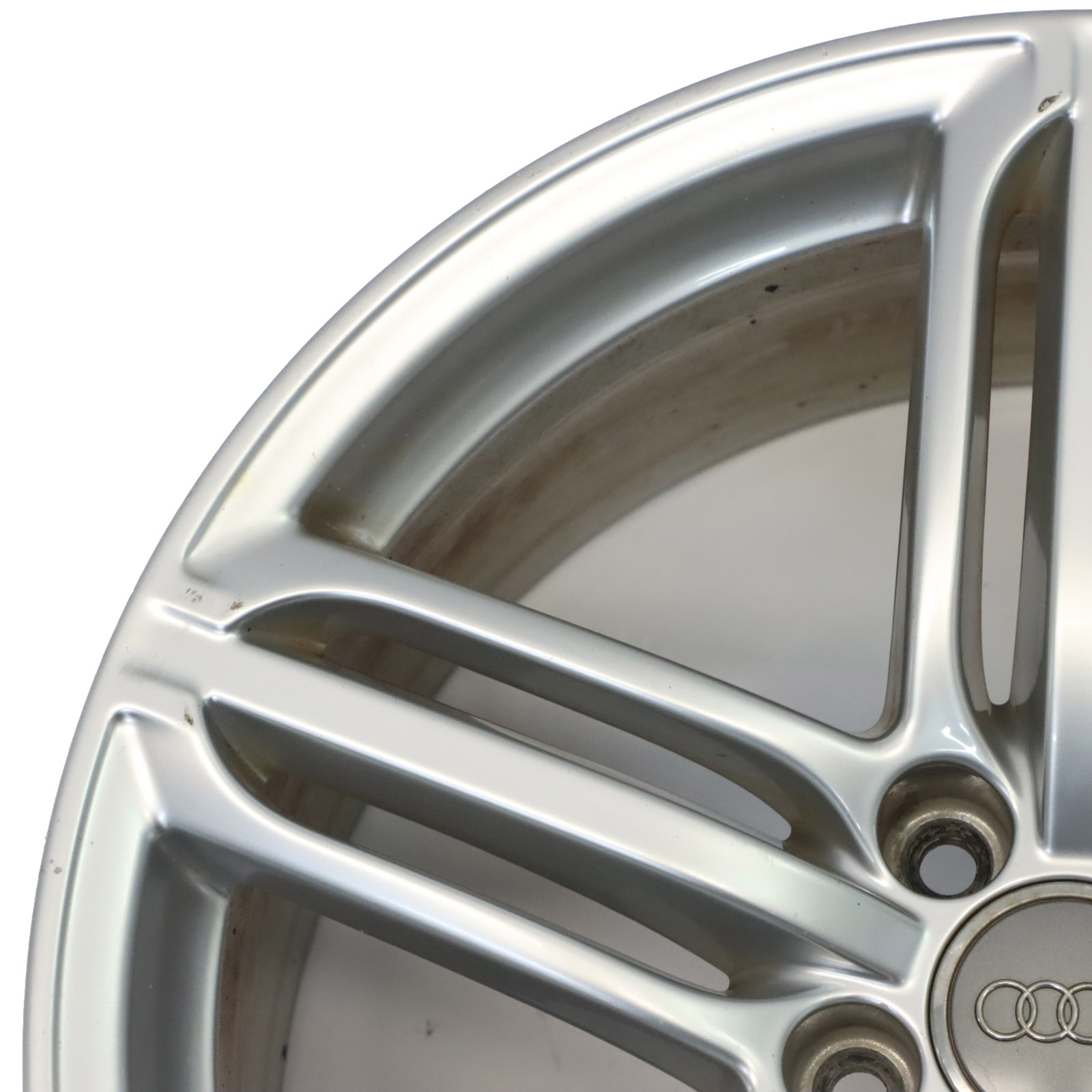 Audi Q3 8U Silberne Leicht Metall Felge 19" ET:36 8,5J 8U0601025AC