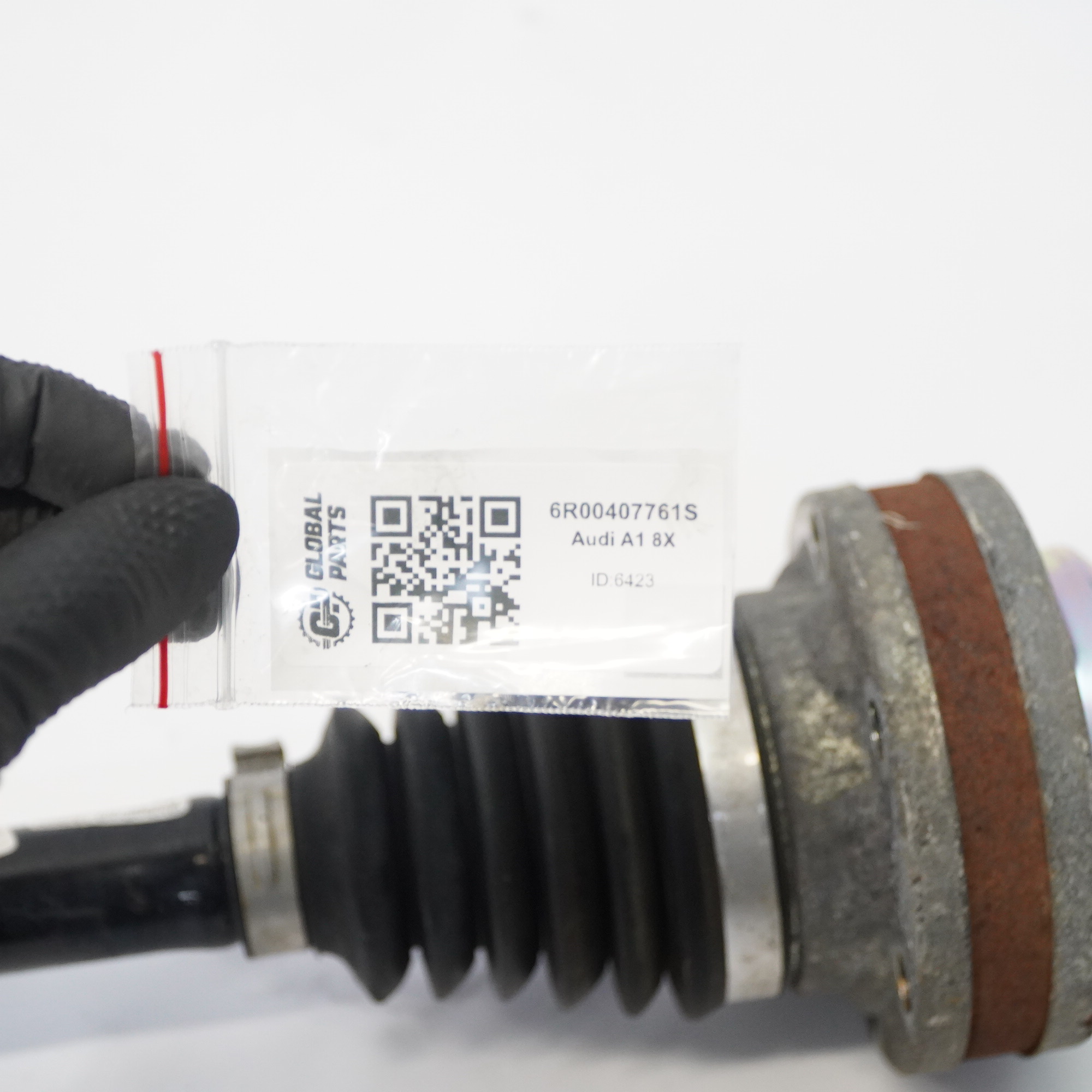 Audi A1 8X Antriebswelle vorne links Achse Antriebswelle 6R00407761B