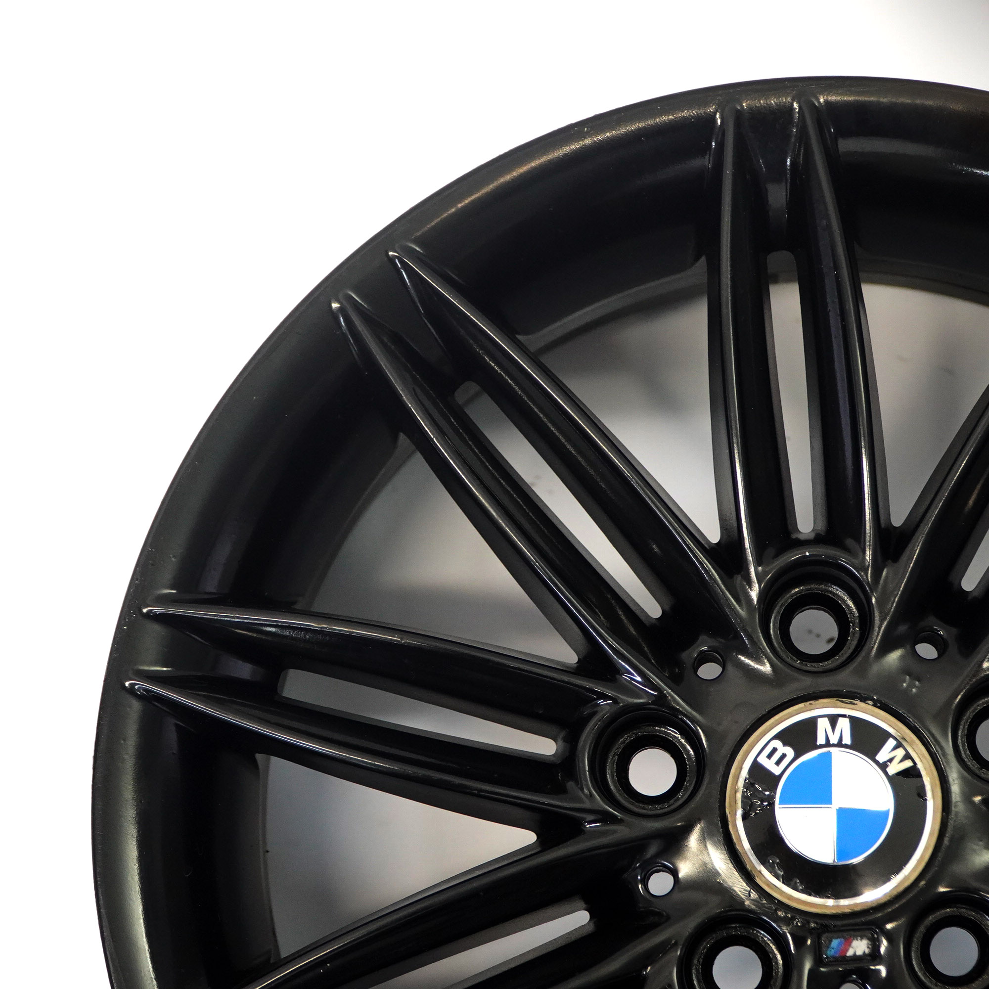 BMW E81 E82 E87 E88 Schwarz Alufelge 17" 7J ET:47 M Doppelspeiche 207