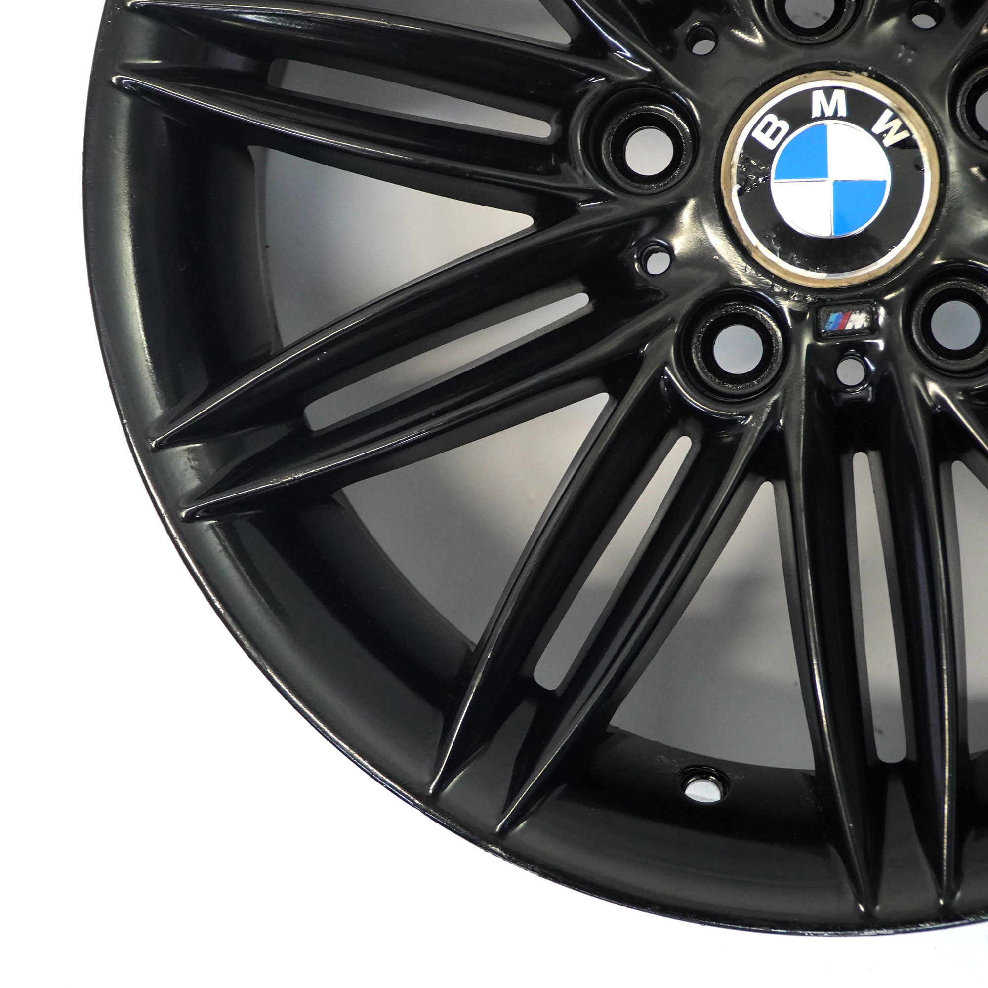 BMW E81 E82 E87 E88 Schwarz Alufelge 17" 7J ET:47 M Doppelspeiche 207