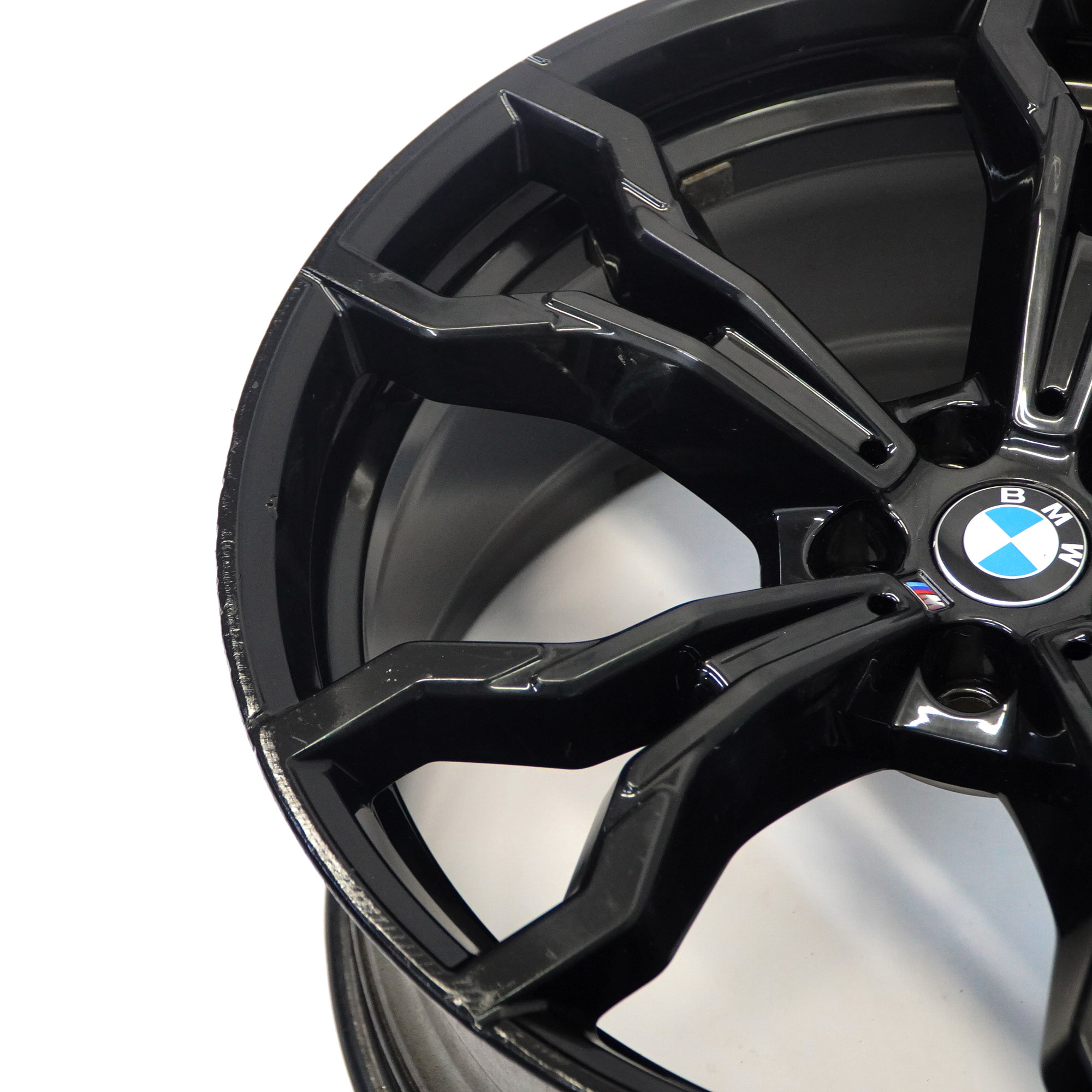 BMW X3M F97 X4M F98 Hinterachs Alufelge 21" 10J ET:39 V-Speiche 765M 8060042