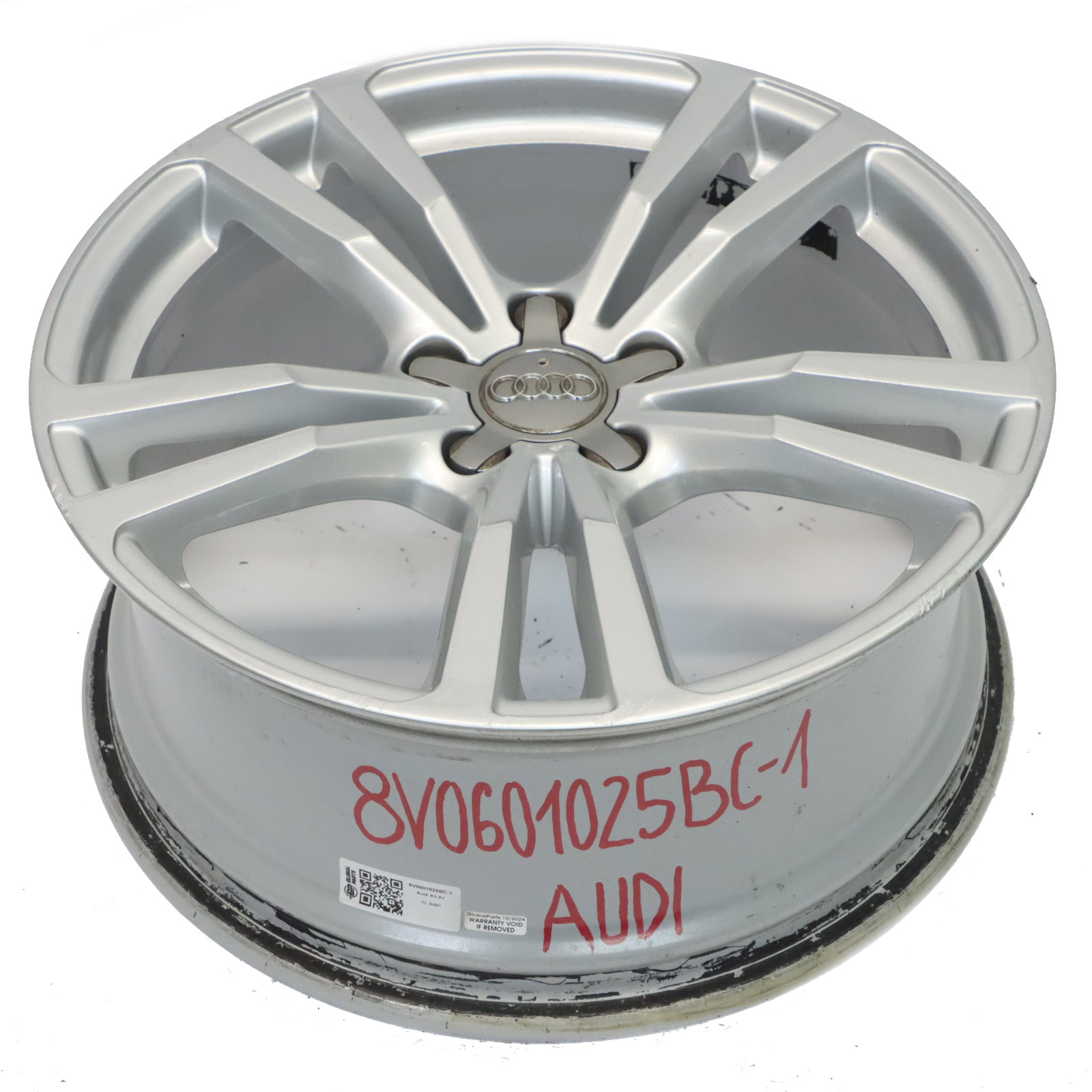 Audi A3 8V Silberne Leichtmetallfelge 18" 8J ET46 Sternspeiche 8V0601025BC