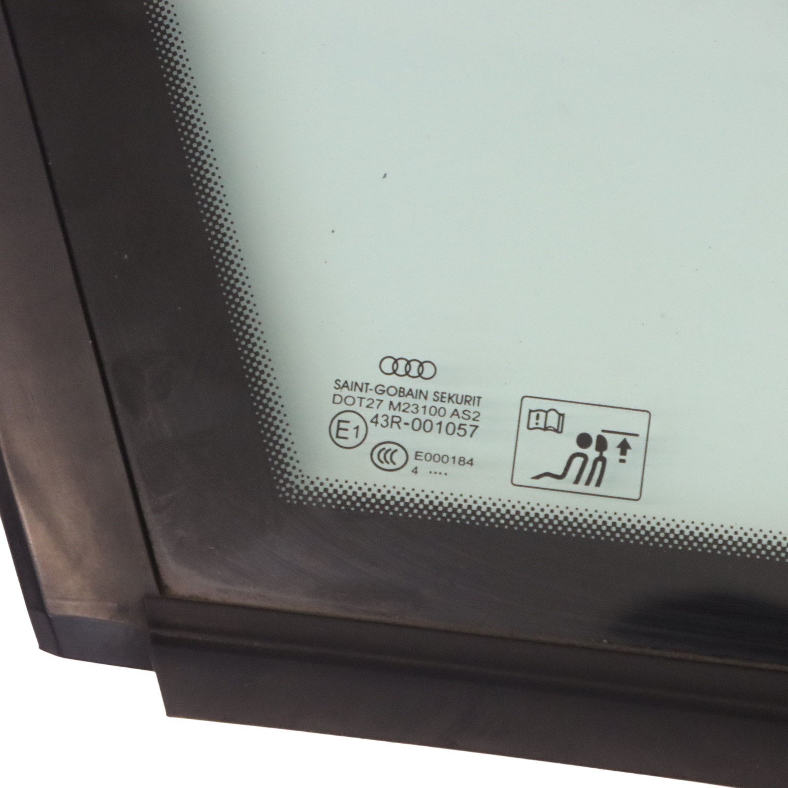 Audi A3 8V Fensterscheibe Hintertür Links Viertel grün AS2 8V4845299