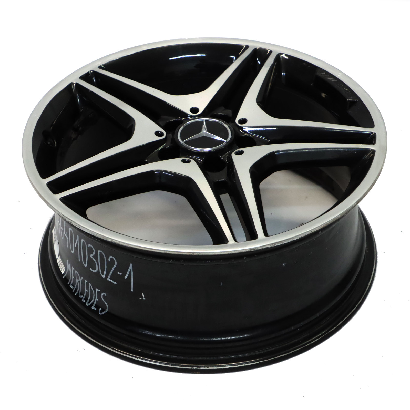 Mercedes W176 W246 AMG Leicht metall felge 18" ET:52 7.5J A1764010302