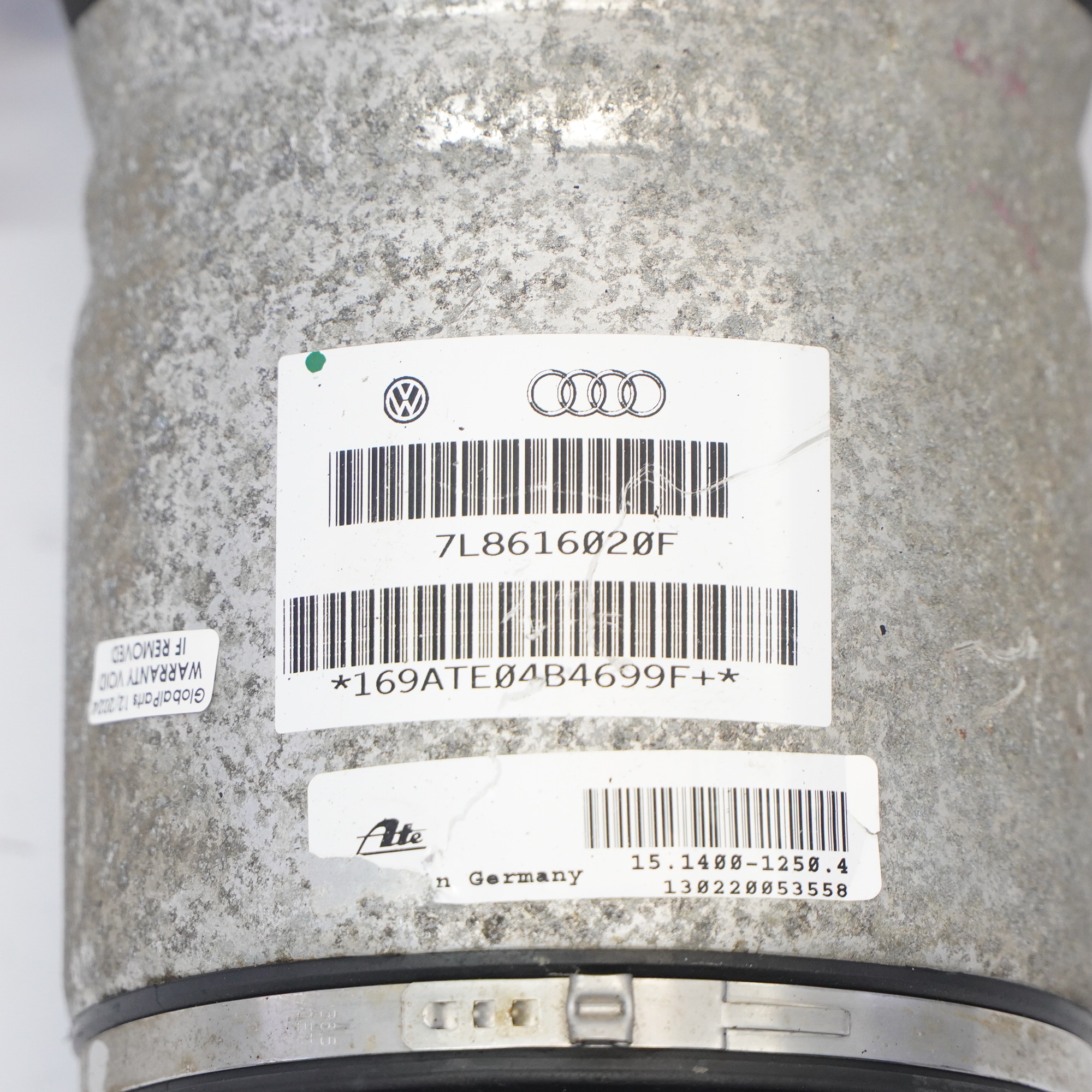 Audi Q7 4L Stoßdämpfer hinten rechts Luftfederung Federbein 7L8616020F