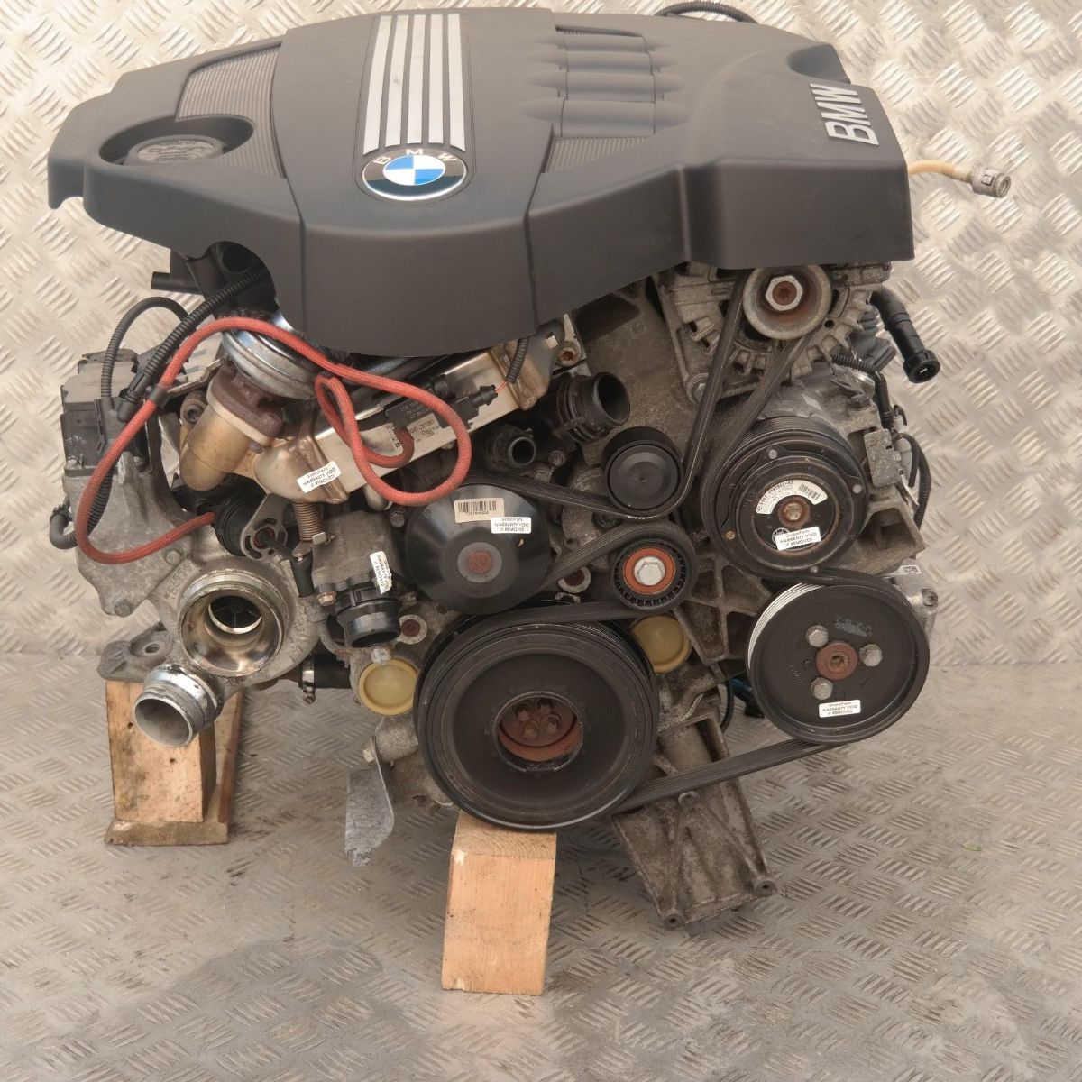 BMW 5 er E60 E61 LCI 520d N47 kompletter Motor N47D20A neue Steuerkette GARANTIE