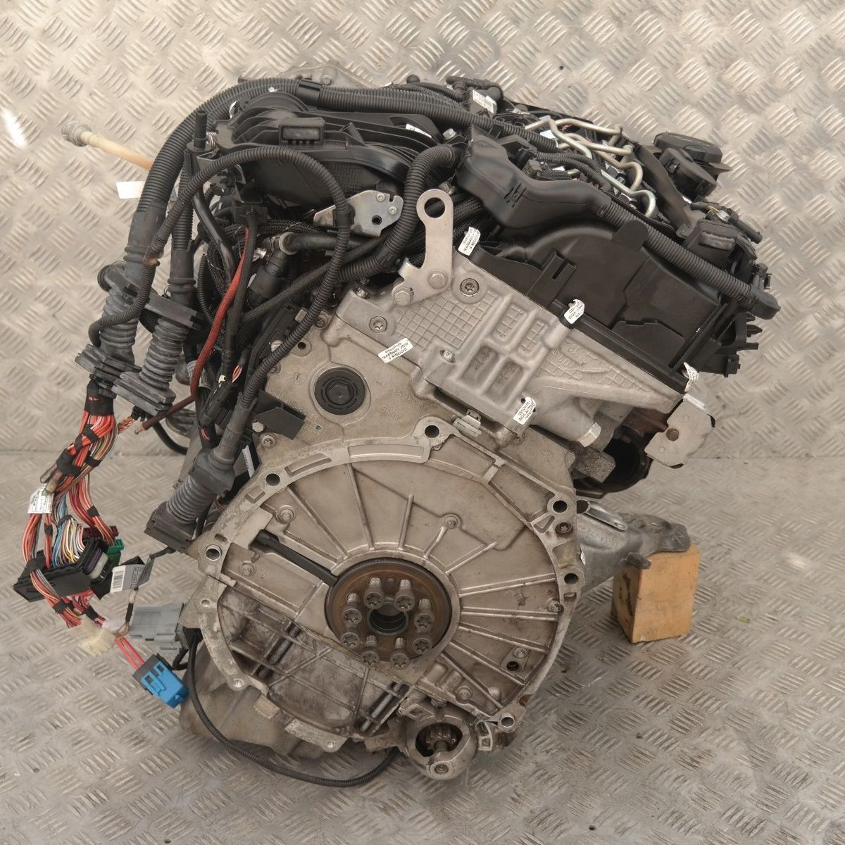 BMW 5 er E60 E61 LCI 520d N47 kompletter Motor N47D20A neue Steuerkette GARANTIE