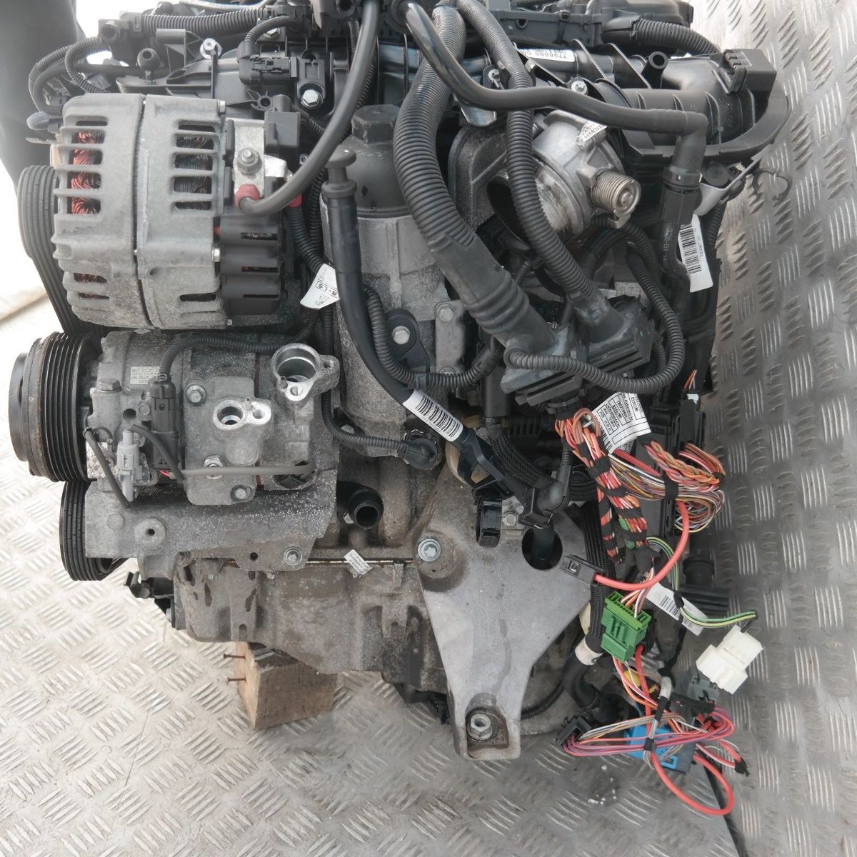 BMW 1 3 er E81 E87 LCI E90 E91 118d 318d N47 Kompletter Motor N47D20A GARANTIE