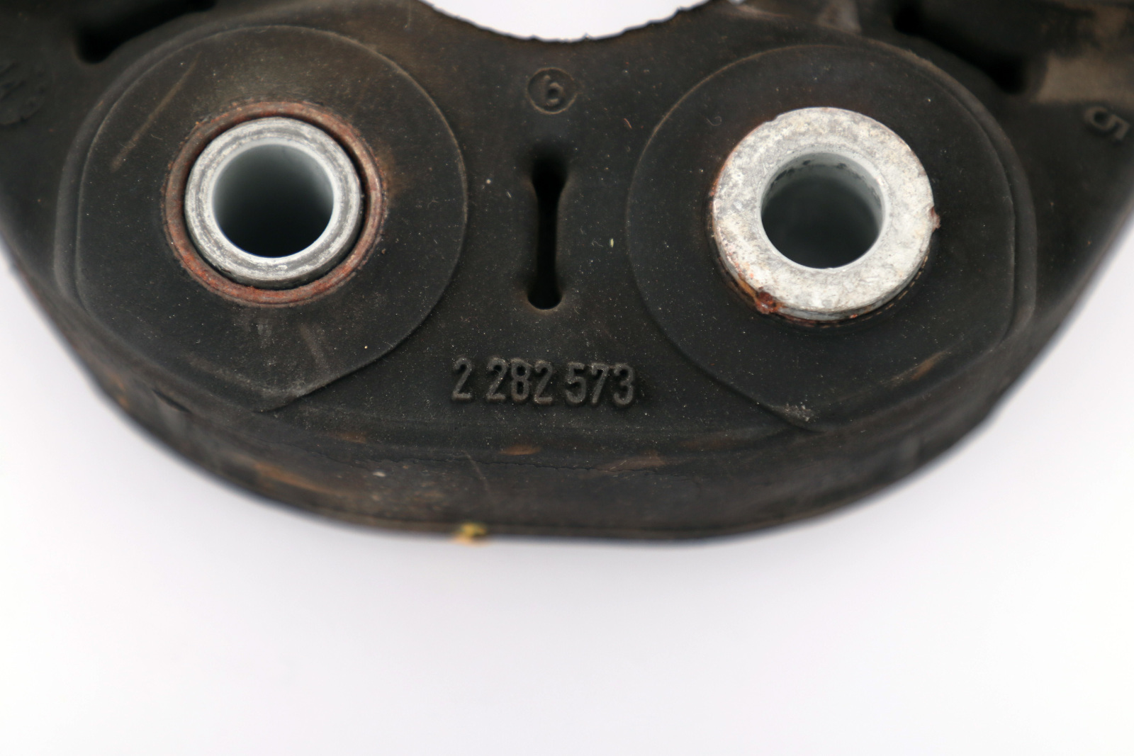 BMW 3 5 Reihe E60 E63 E90 E92 Gelenkscheibe LK=110MM 2282573 26112282573