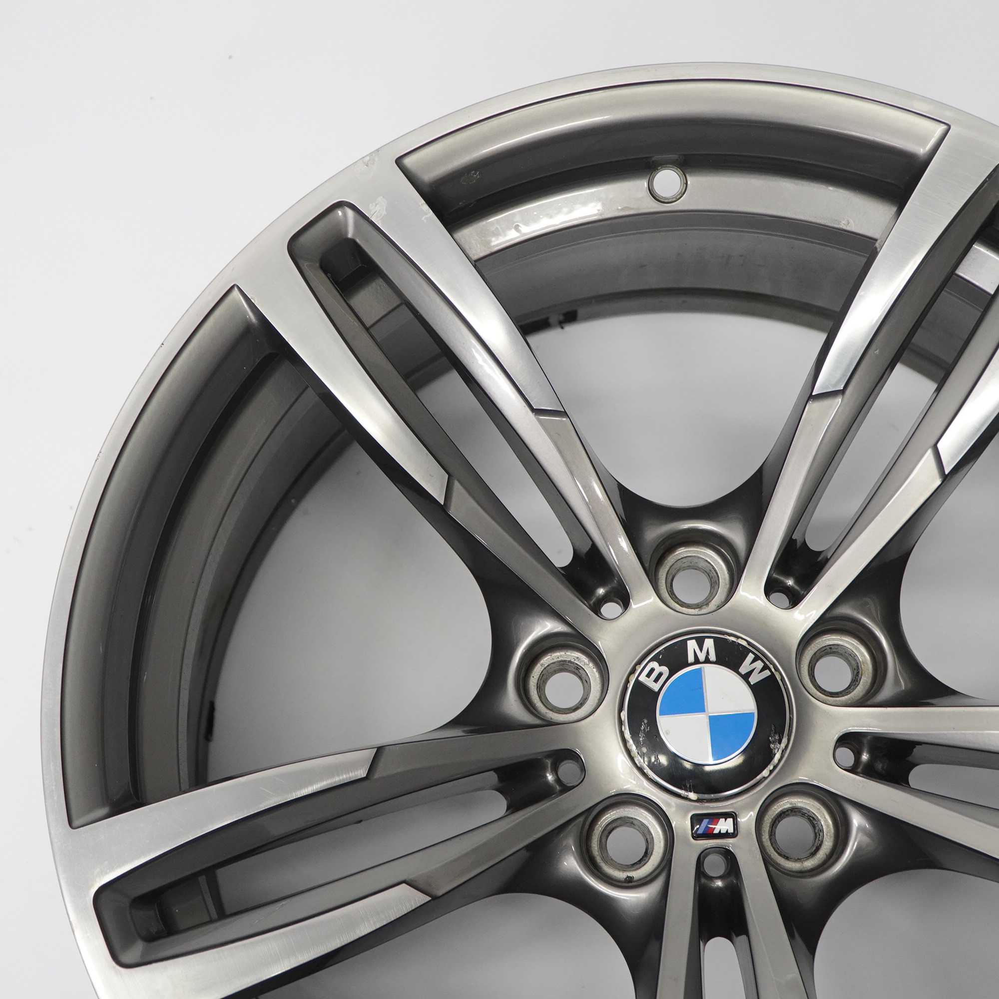 BMW F80 M3 F82 M4 Hinten Eisen Grau Felge M Doppelspeiche 437M 19" 10J