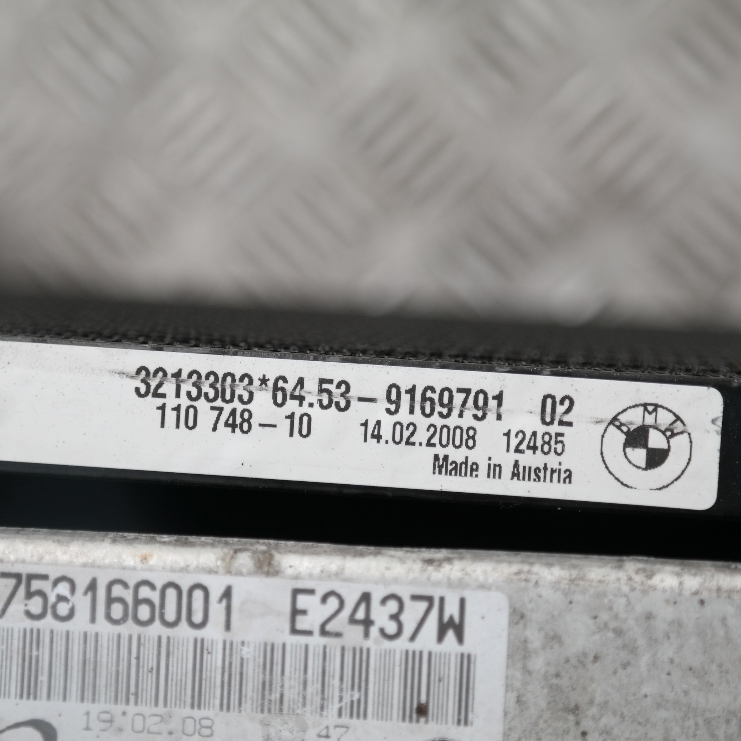 BMW 1 3 er E87 E90 E91 E92 N46 Set Wasserkühler Kühlmittelkühler Lüfter Benz