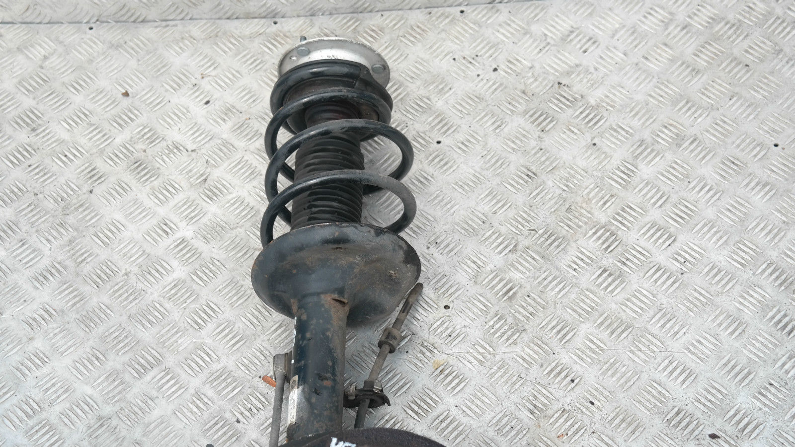 BMW X3 er E83 2.5i M54 Federbein Schwenklager Bremsscheibe Vorne Links