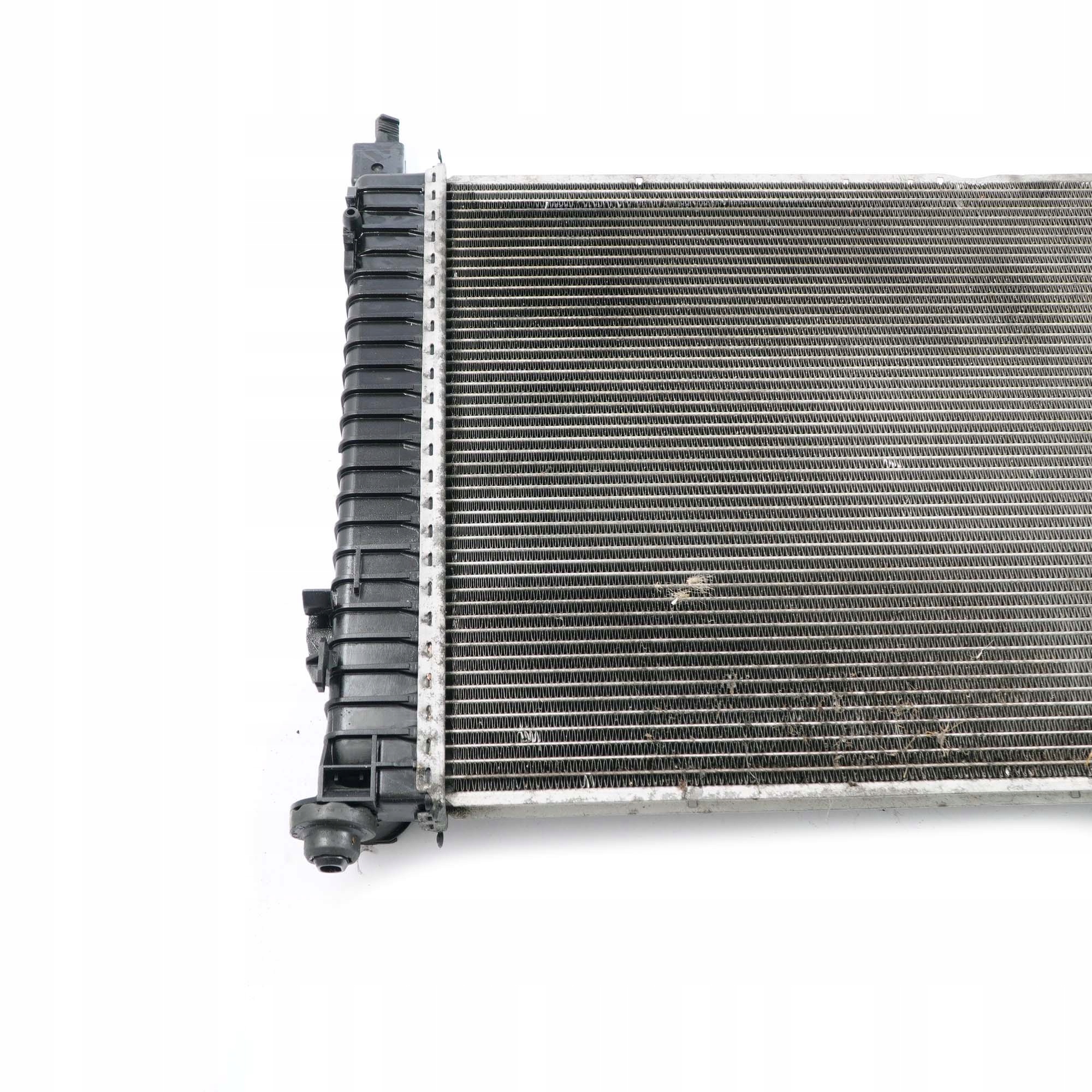 Mercedes-Benz C-Klasse W203 Motorkühlung Kühler Radiator Benzin A2035000503