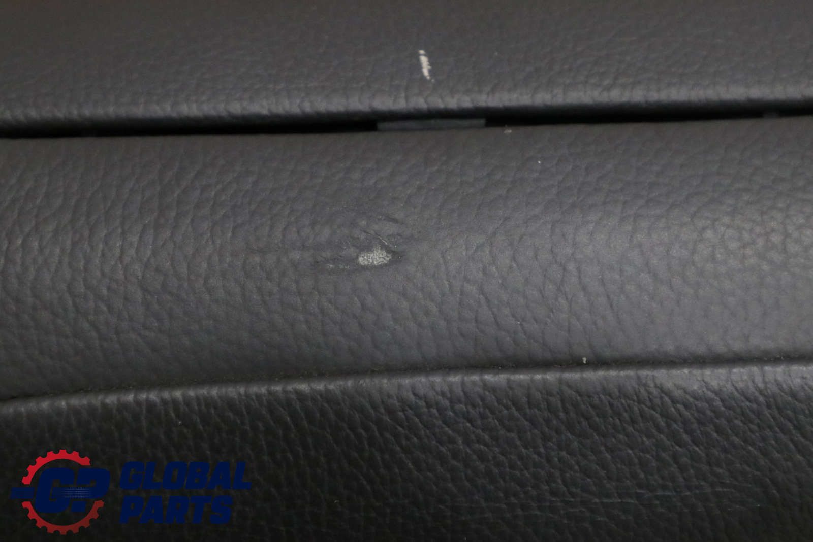 BMW X3 Reihe E83 Rücksitz Armlehne Kopfstütze Leder Ambiente Schwarz 3410446